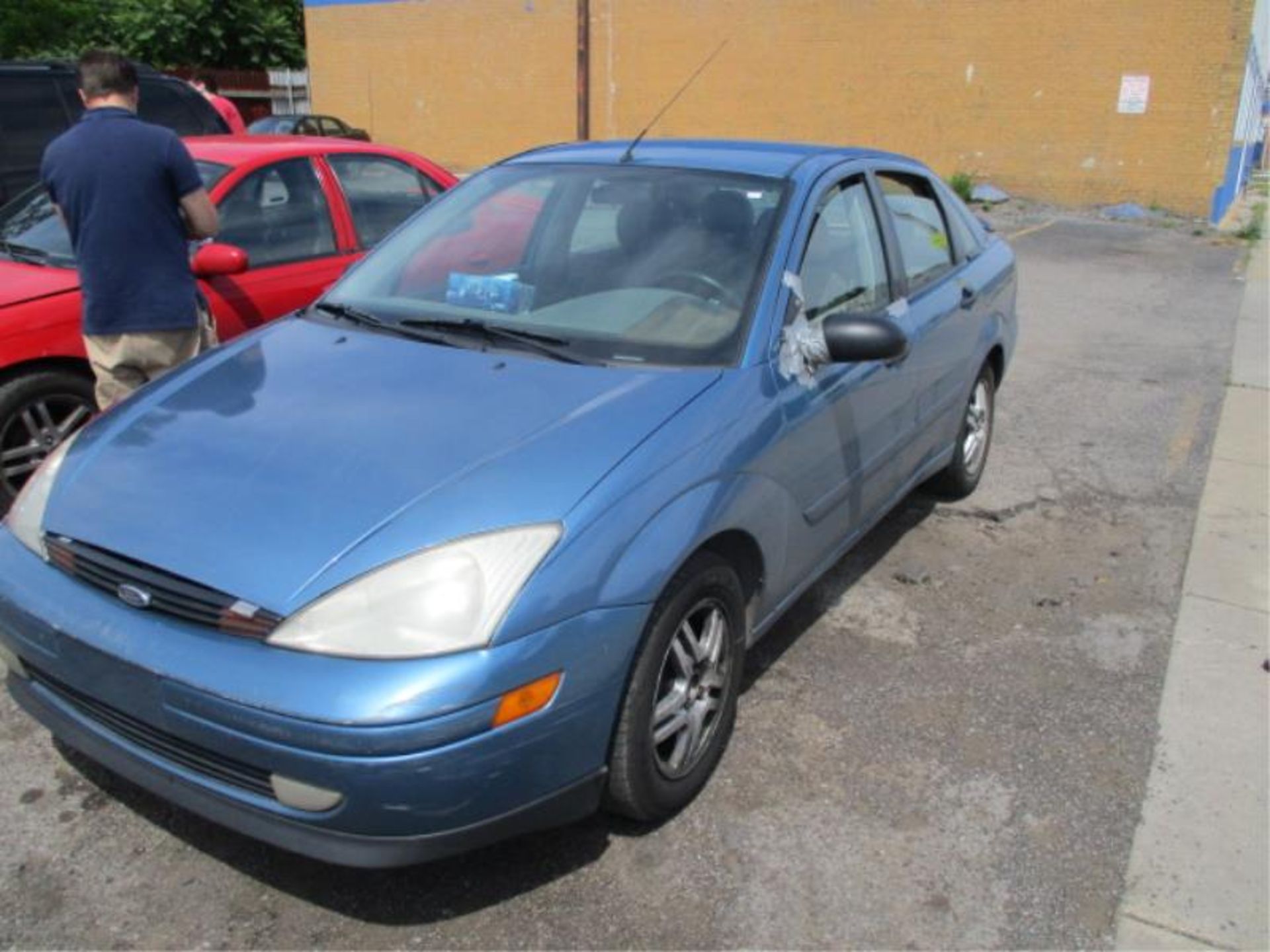 2001 Ford Focus VIN:1FAHP34321W120598 (202,914 miles) Rebuilt / Salvage Title