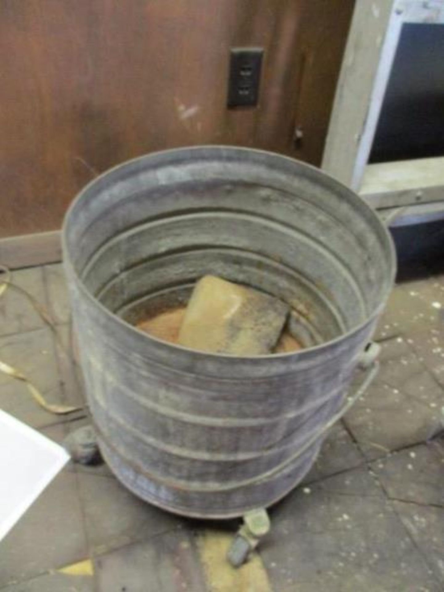 Galvanized Creeper Bucket on Wheels, Vintage Shopping Baskets and aluminum Step Ladder - Image 2 of 4