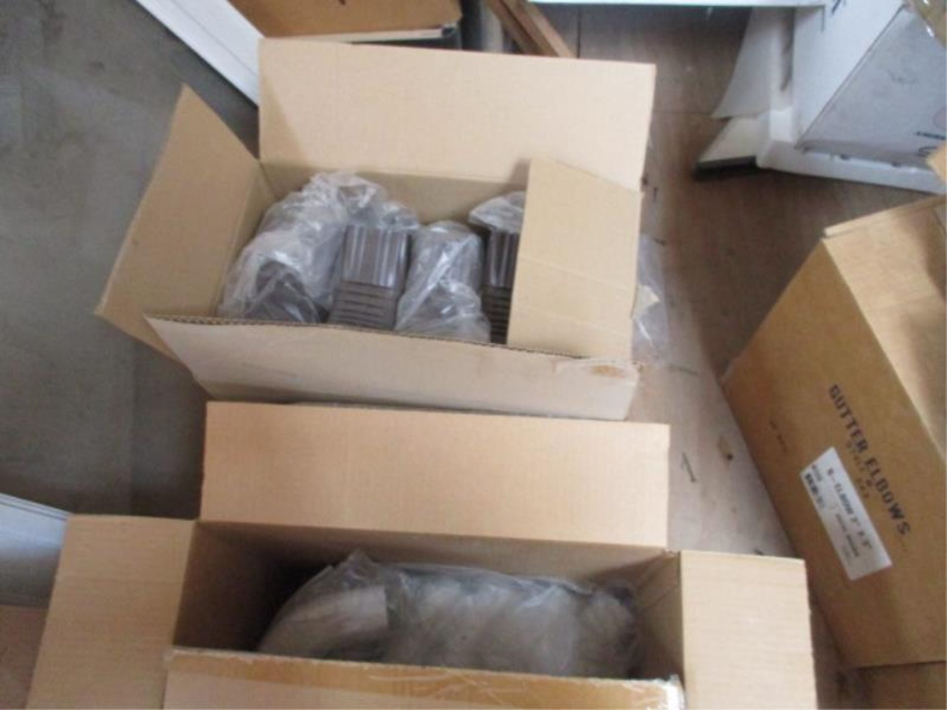 (15) Boxes of Gutter Elbows - Bild 2 aus 6