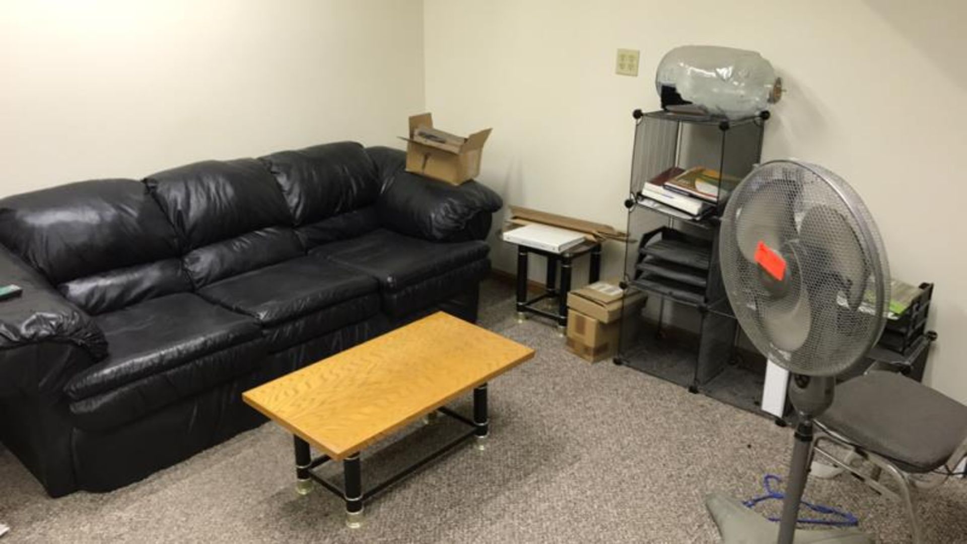 Floor fan, black sofa, coffee table, organizer - Image 2 of 6