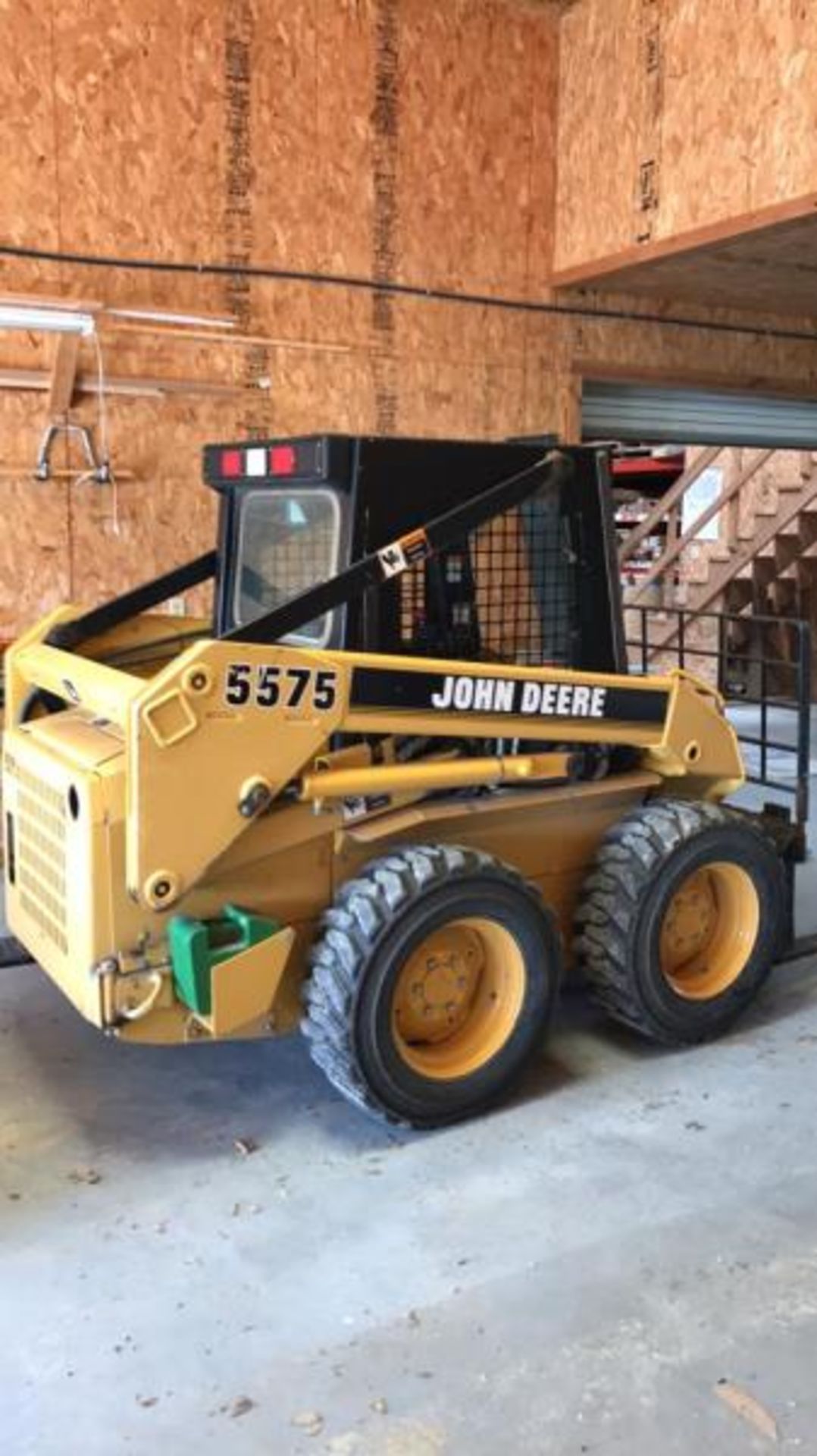 John Deere Skid Steer Loader, Model: 5575, Sn: MG5575X040002, 789.9 hours, w/ forks - Image 2 of 13