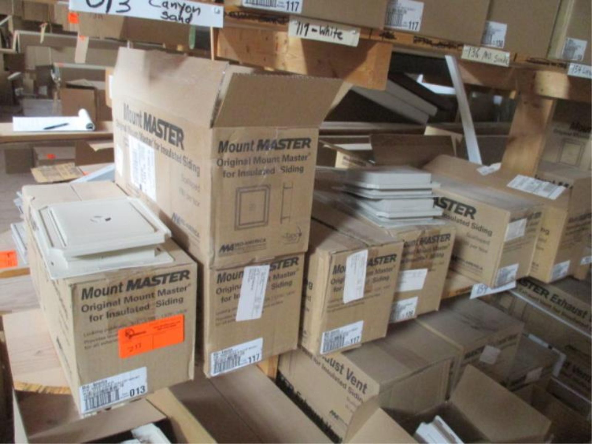 Mount master for insulated Siding (Scalloped) 16 Boxes