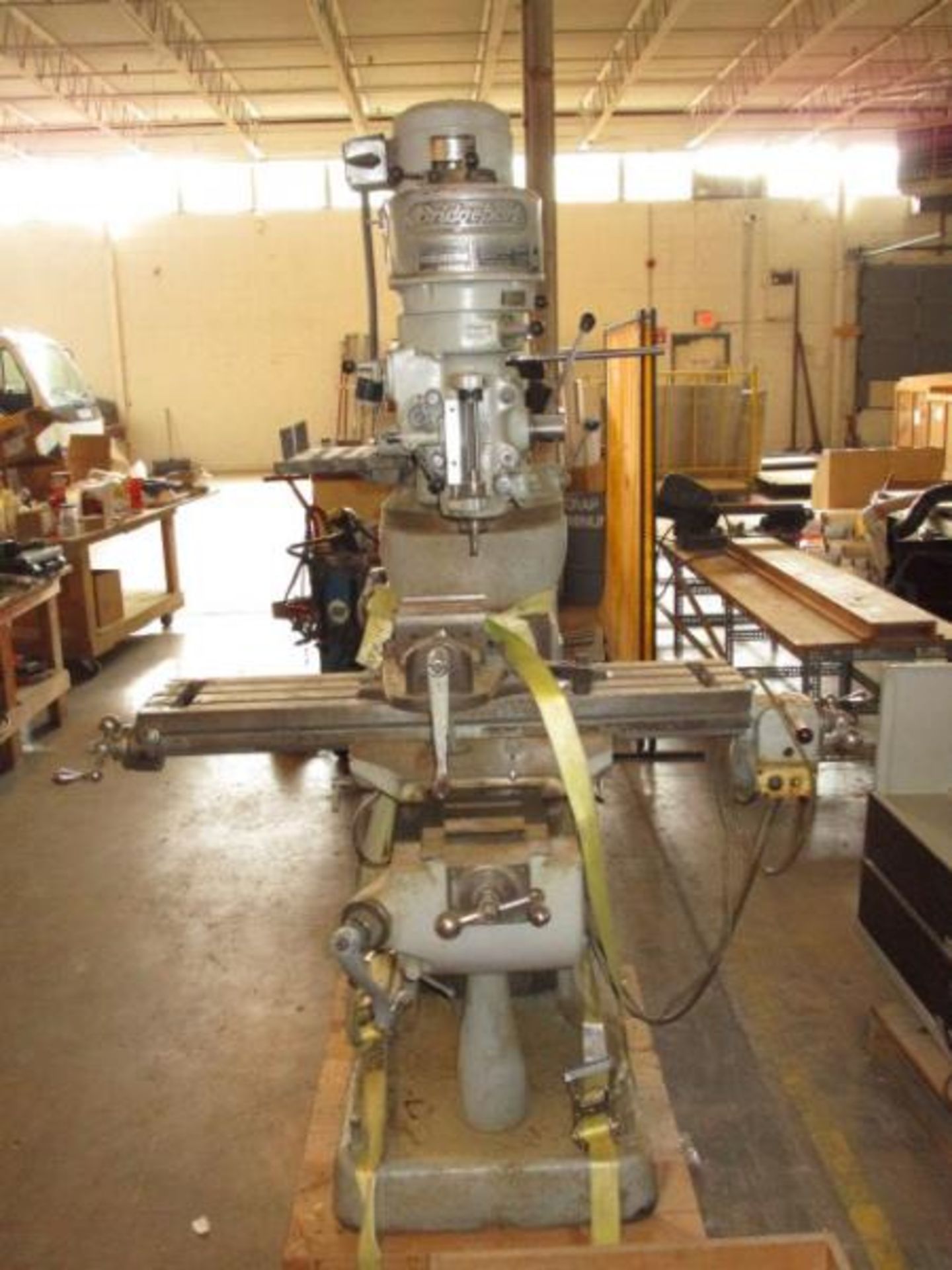 Bridgeport Milling Machine, SN: 153449, w/ Bridgeport Machinist Vice, 9"x42" table 1HP3 phase motor. - Image 8 of 12