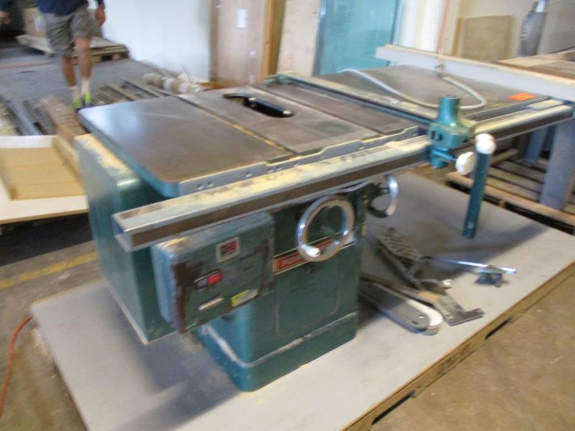 Powermatic Table Saw, Model: 66, SN: 566443, 6' x 28.5" 28.5"