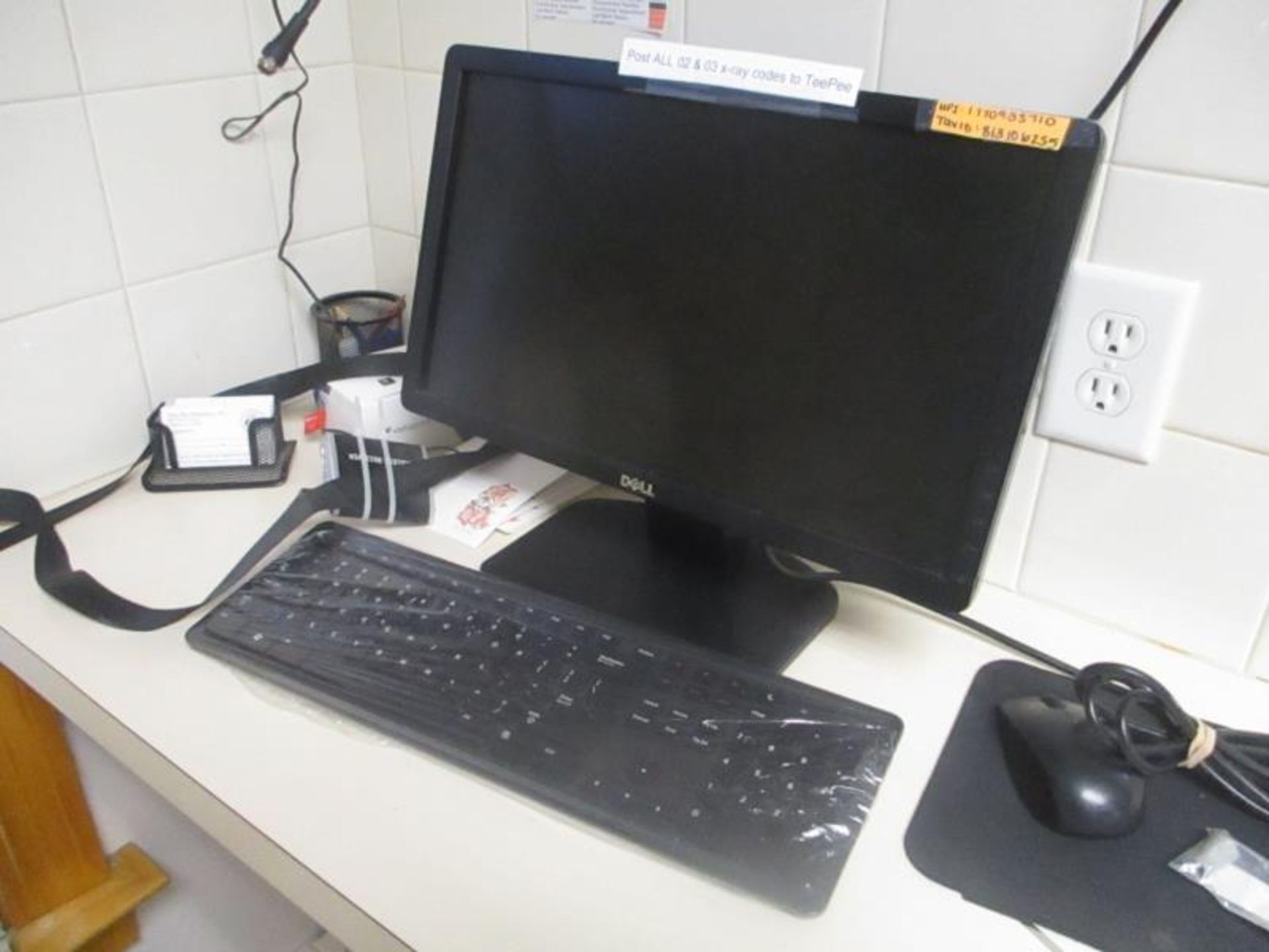 Dell Inspiron CPU, Core I3 w/ Dell Monitor - Image 2 of 2