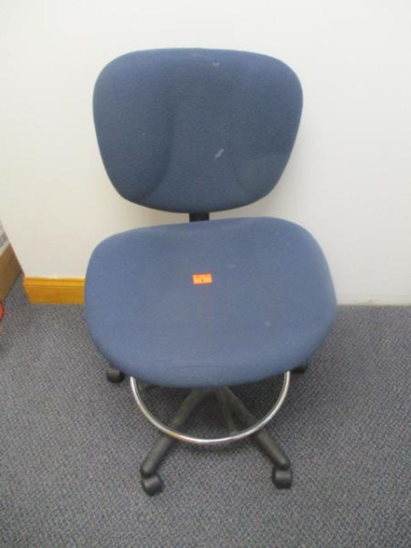 Dental Dr's Chair, Blue Cloth, Rolling