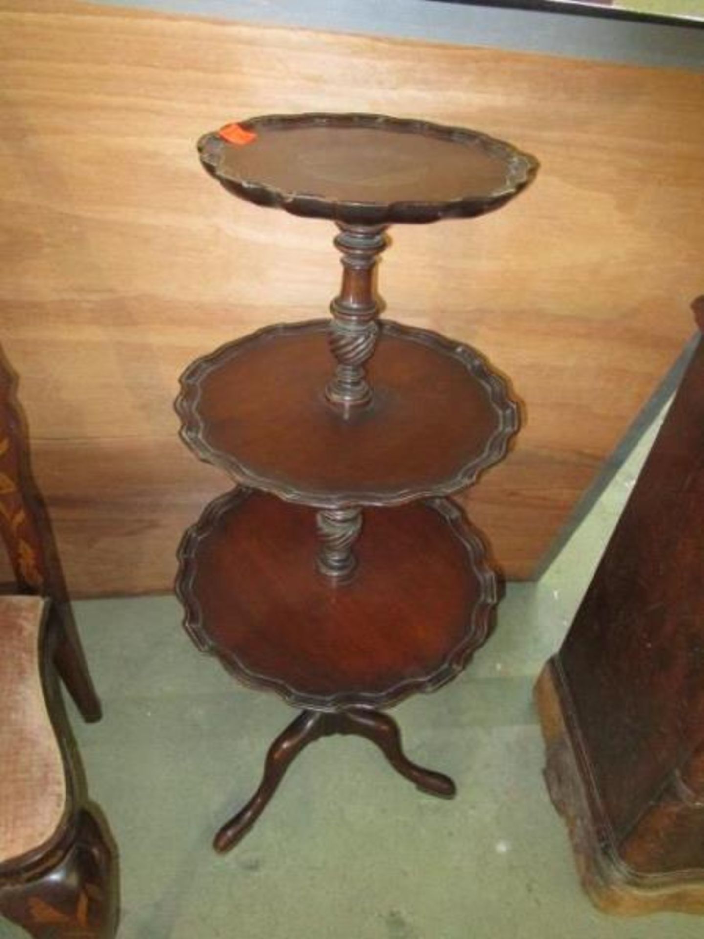 Stand, mahogany, 3 tiered, pie crust edge, center urns, damage to top, 49" h