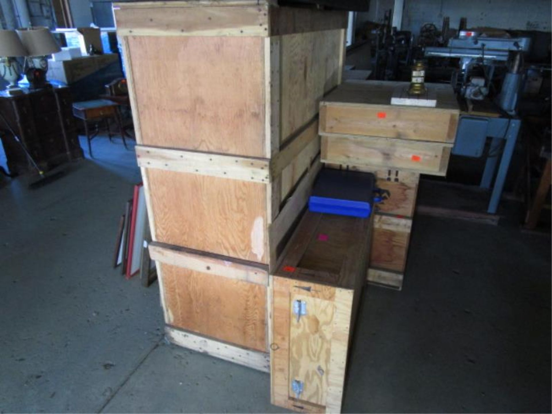 Lot of 5 Shipping Crates, assorted sizes, wooden, used