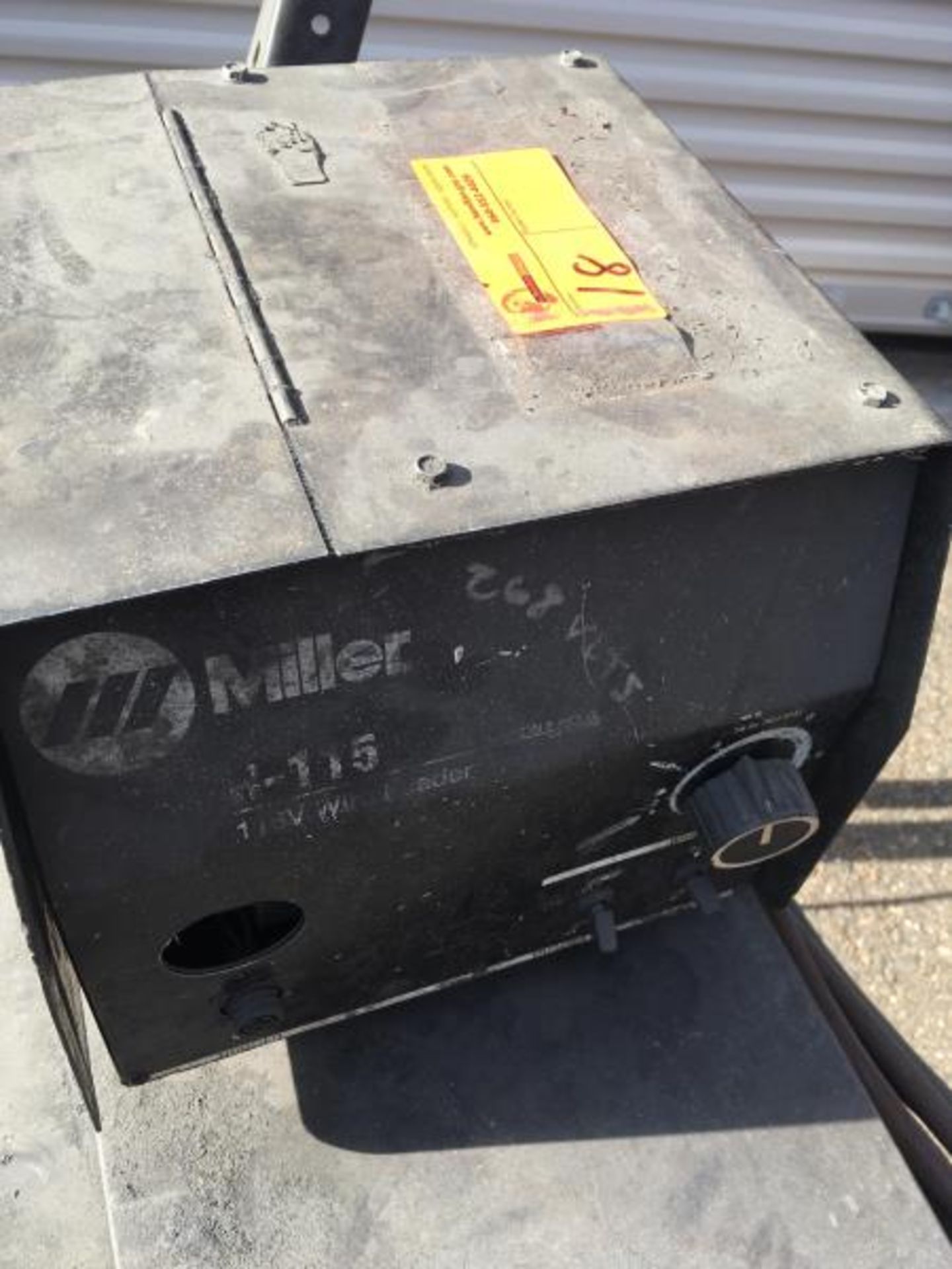 Miller R-115 Welder Wire Feeder - Bild 2 aus 4