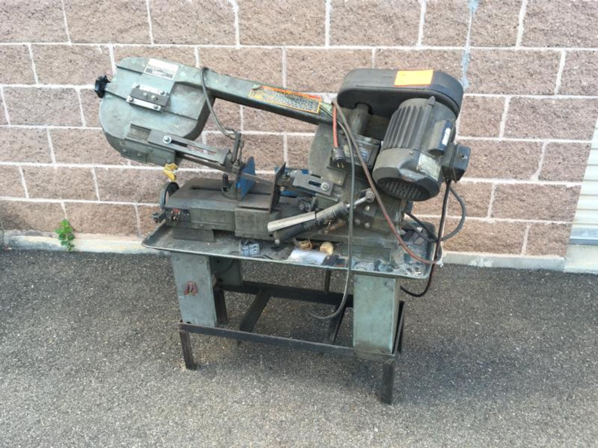 Enco Metal Band Saw Model:137-317 S/N:072791 Single Phase 3/4"