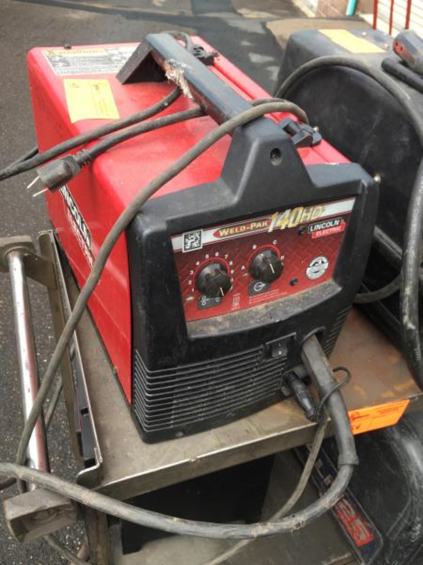 Lincoln Electric Weldpak 140HD