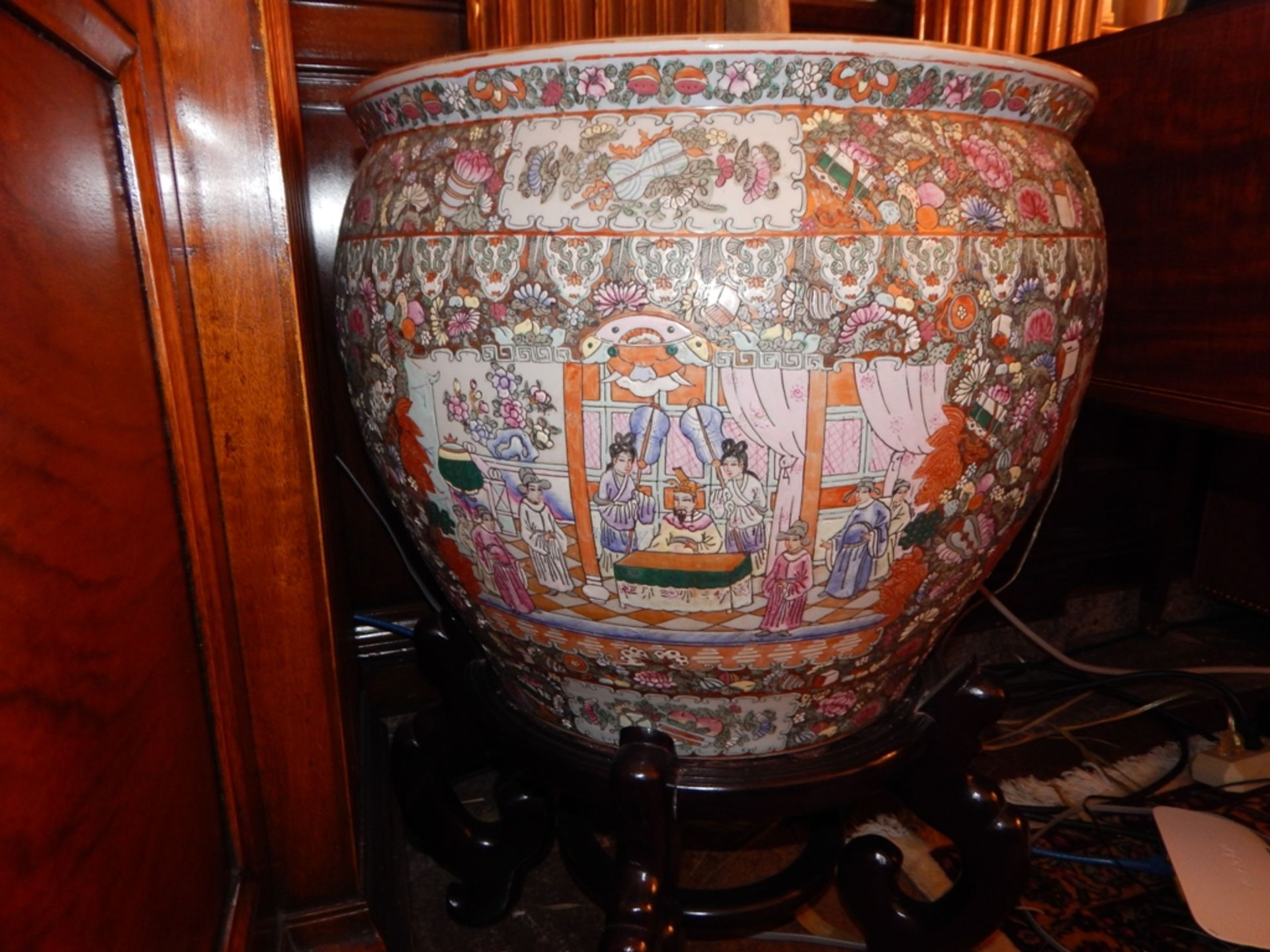 24" Oriental Jardiniere with interior depiction of Koi Fish