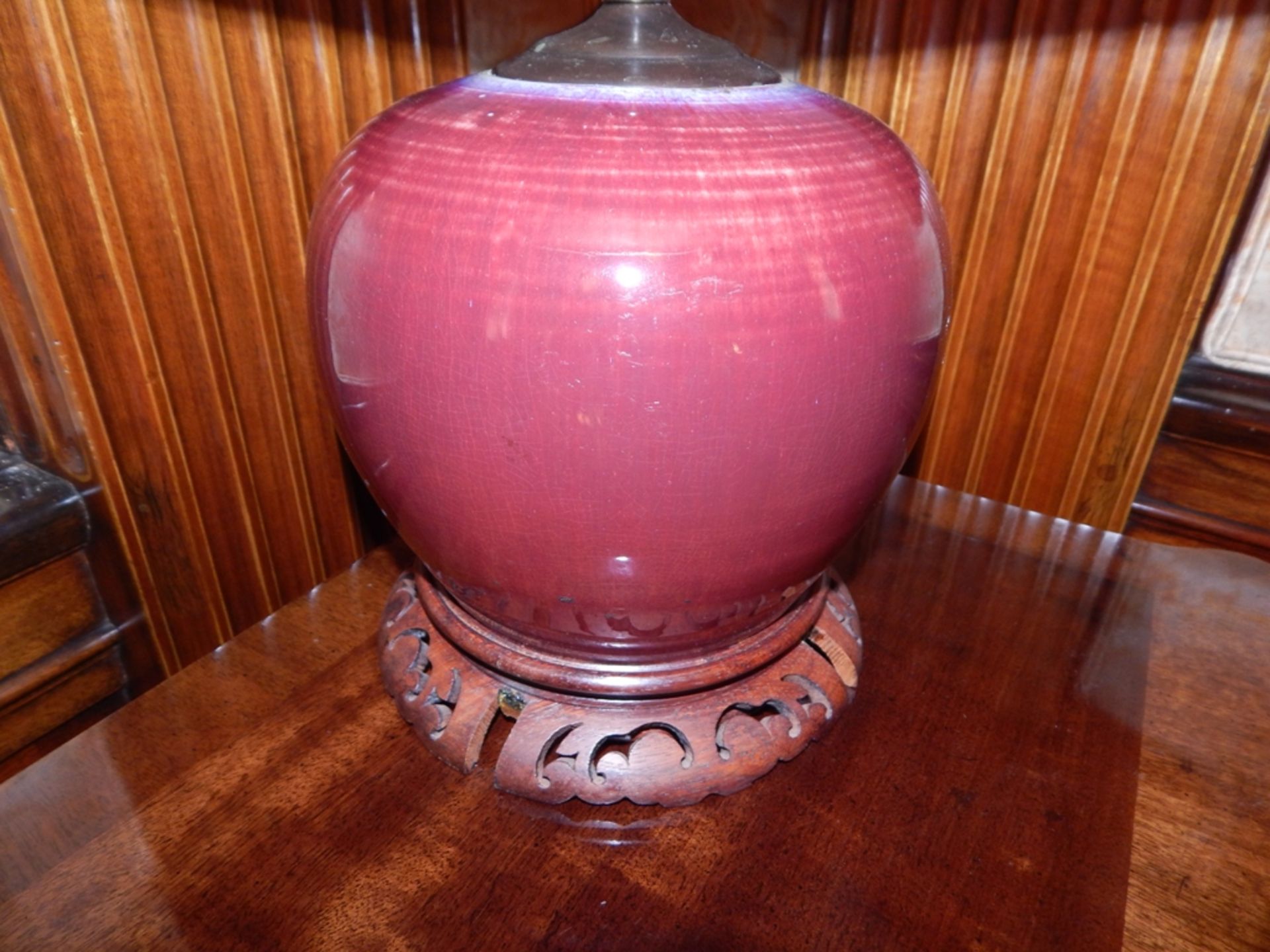 High Gloss Burgundy Ginger Jar Lamp with Wooden Base - Image 3 of 5