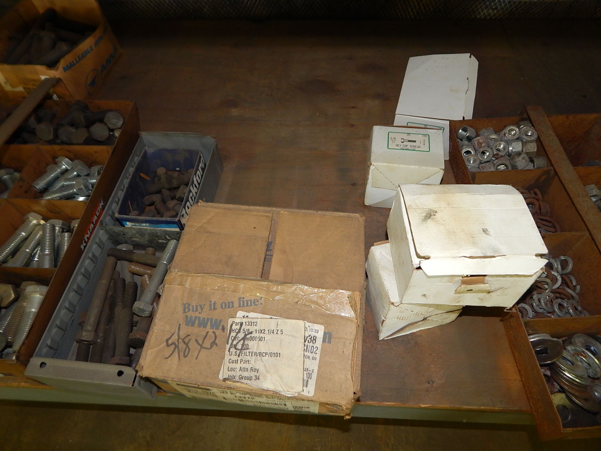 Contents of (1) Shelf of Pallet Shelving - Image 4 of 5