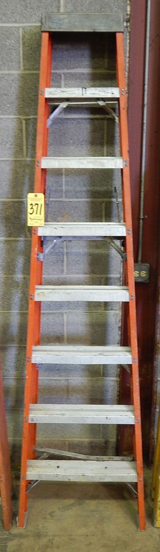 Fiberglass Step Ladder, 8 ft.