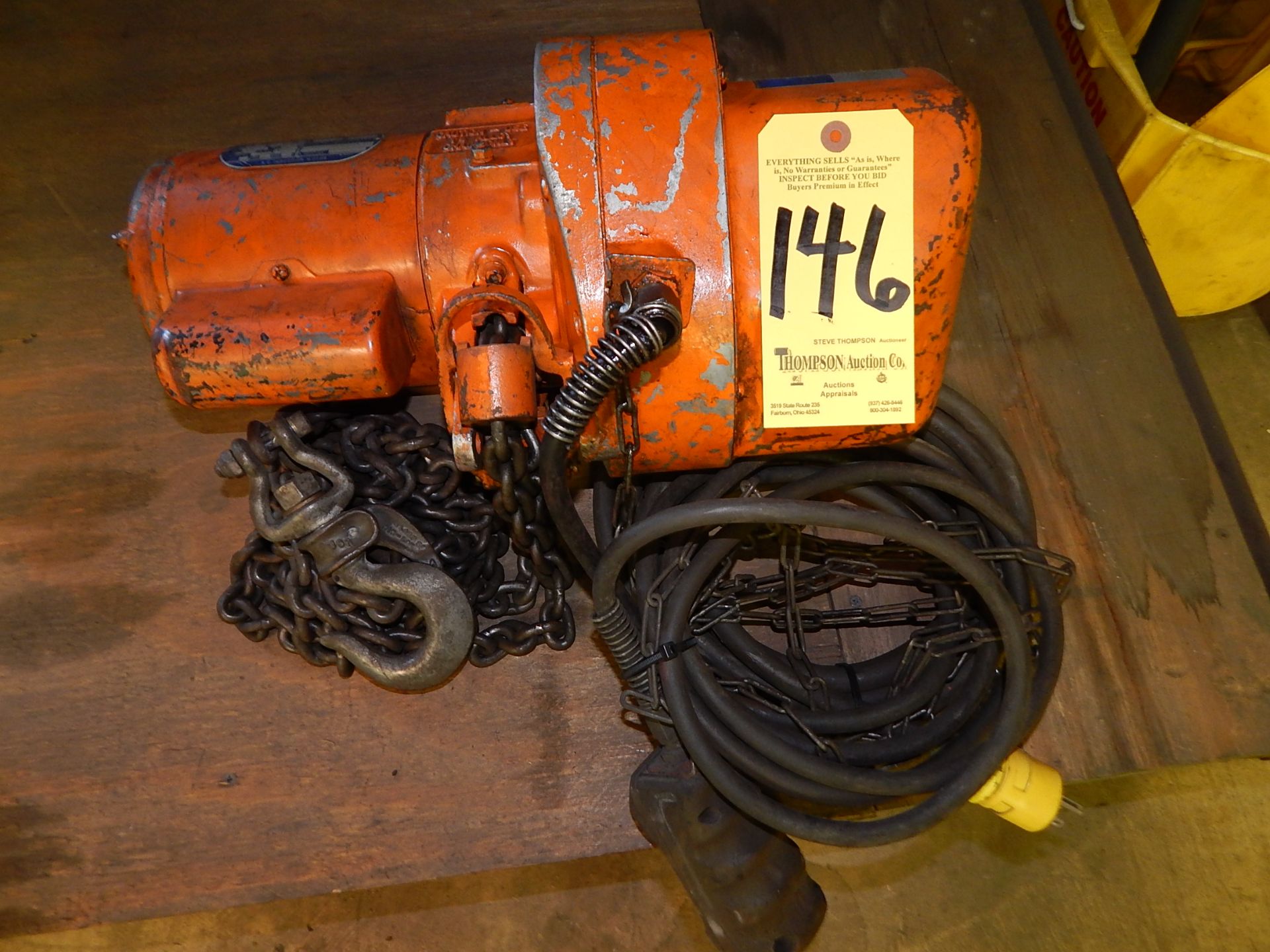 Yale 1/2 Ton Electric Hoist, 115V, 1 phs.