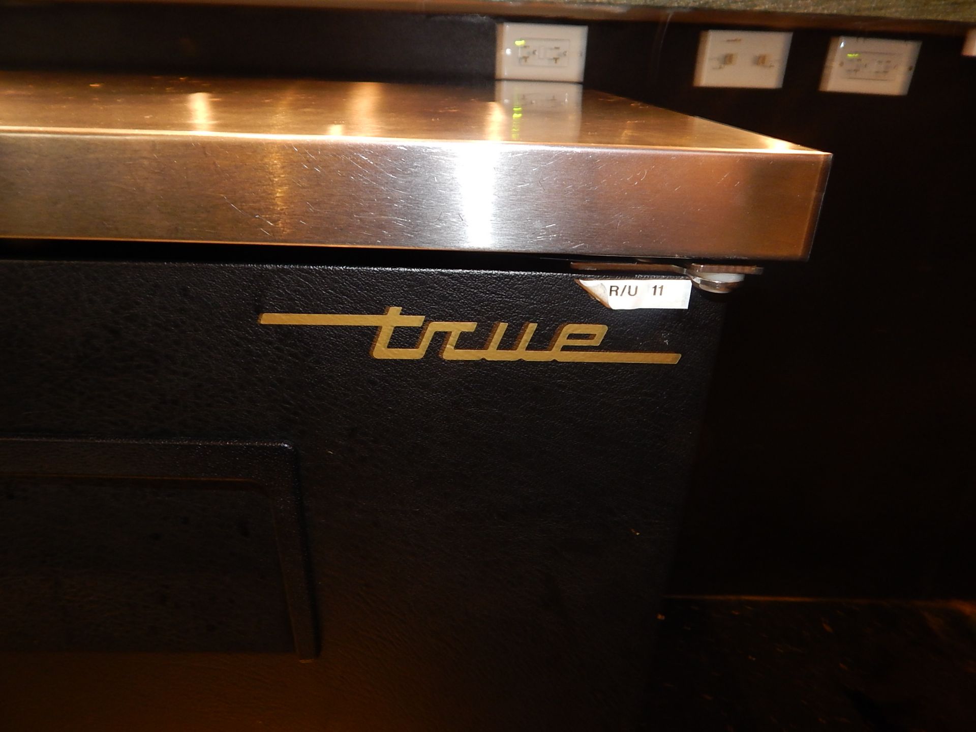 True Model TBB-3 2-Door Back Bar Refrigerator, SN 6525087 - Image 5 of 5