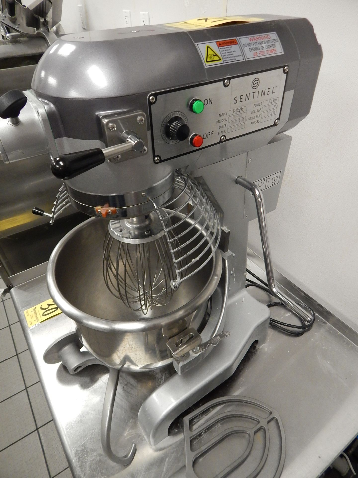 Sentinel Model 20-FLE 20 Quart, 3-Speed Mixer, SN 1610201526 - Image 2 of 7