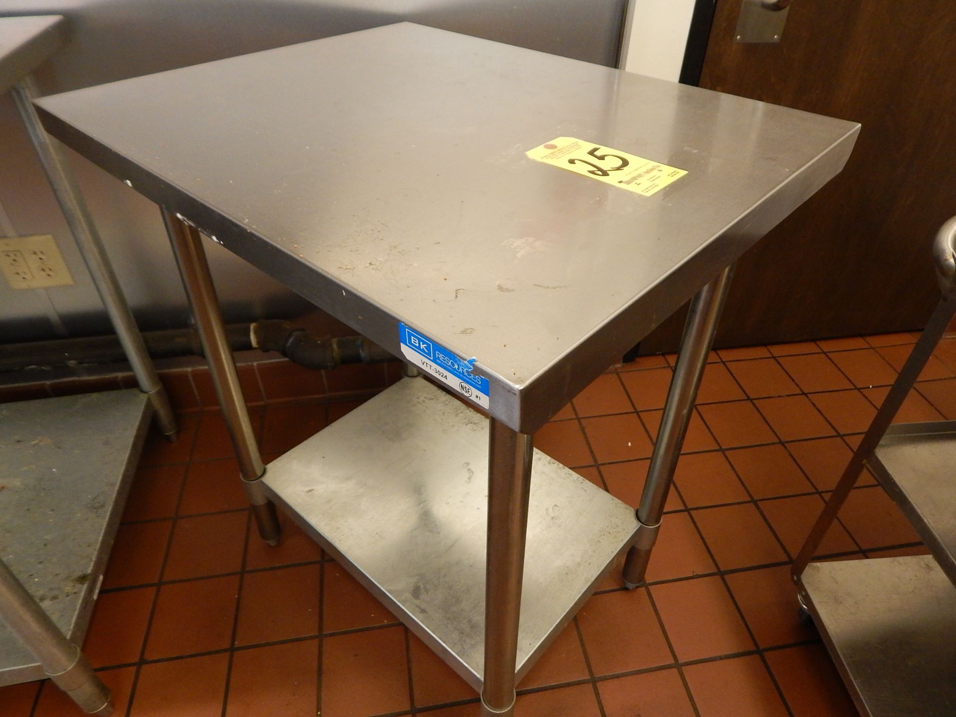 BK Model VTT-3024 Stainless Steel Table with Galvanized Lower Shelf, 30" x 24" - Bild 2 aus 3