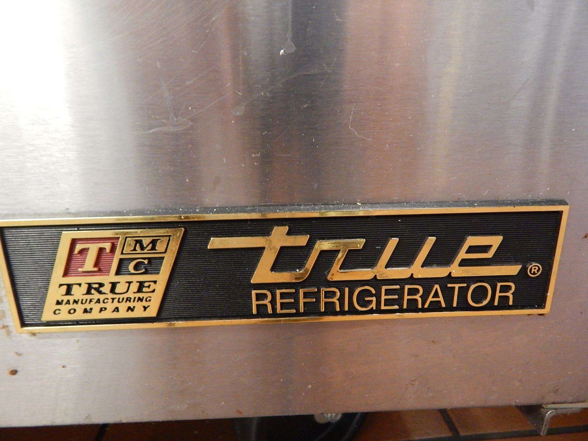 True Model TSSU-48-12M-B Refrigerated Sandwich Prep Table SN 8599823 - Bild 4 aus 6