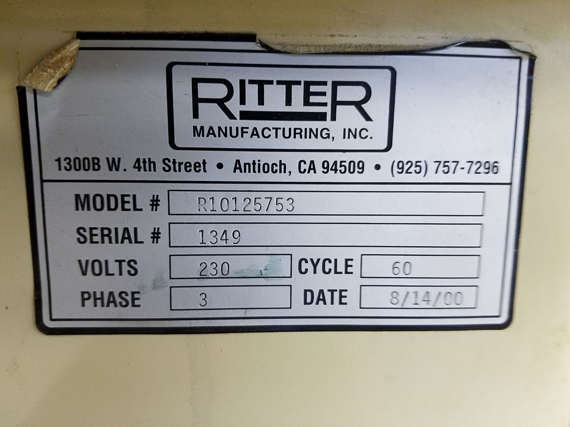 Ritter Model R1012553 Shaper, 1 1/4 in Spindle, s/n 1349, 36 x 30 in T-Slotted Table, 5 HP, 230 v. - Image 2 of 4