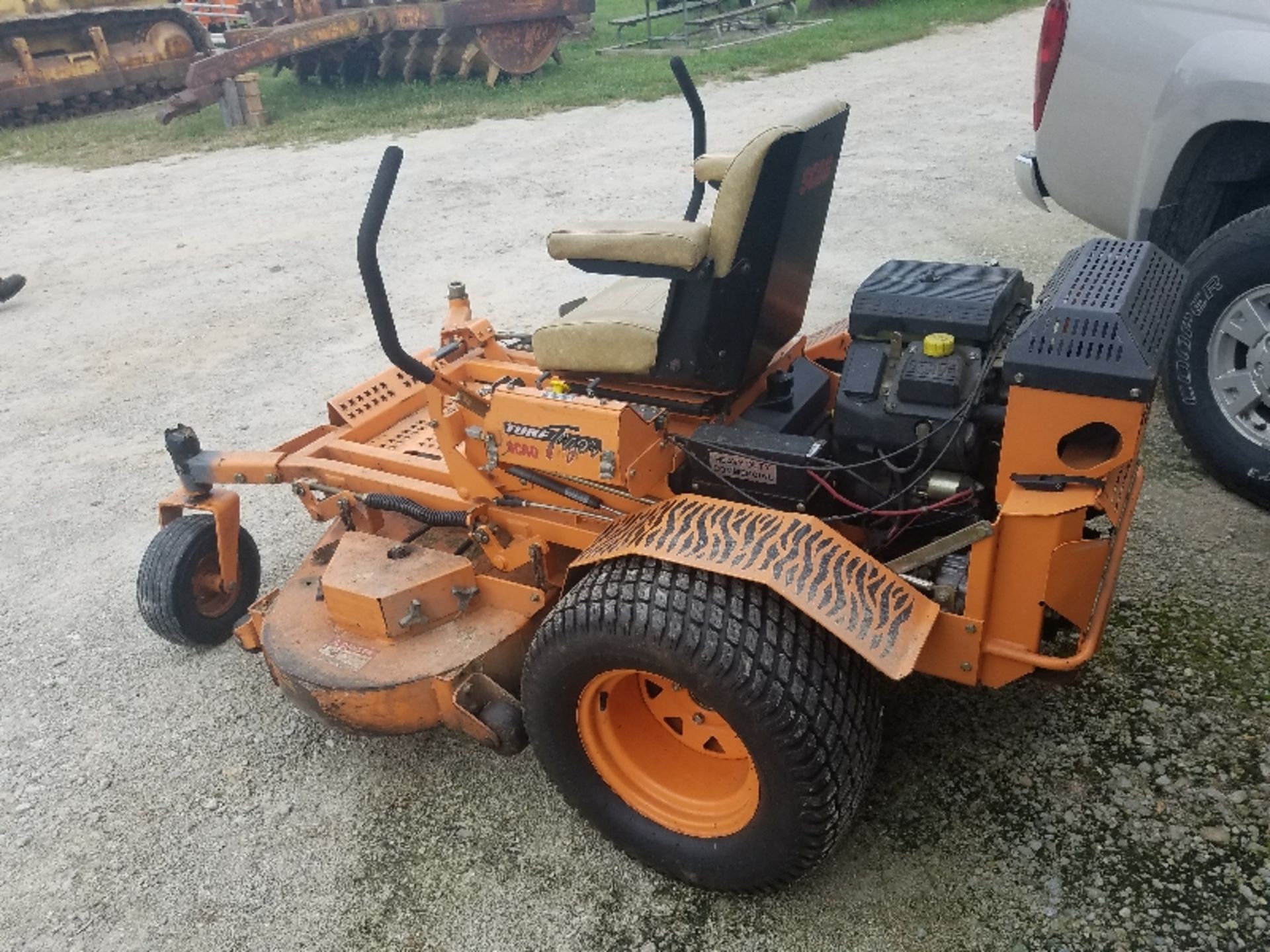 Scag Truf Tiger 61 in Zero Turn Mower, Kohler Command Pro 25 HP Engine, (Needs Hydraulic Pump)