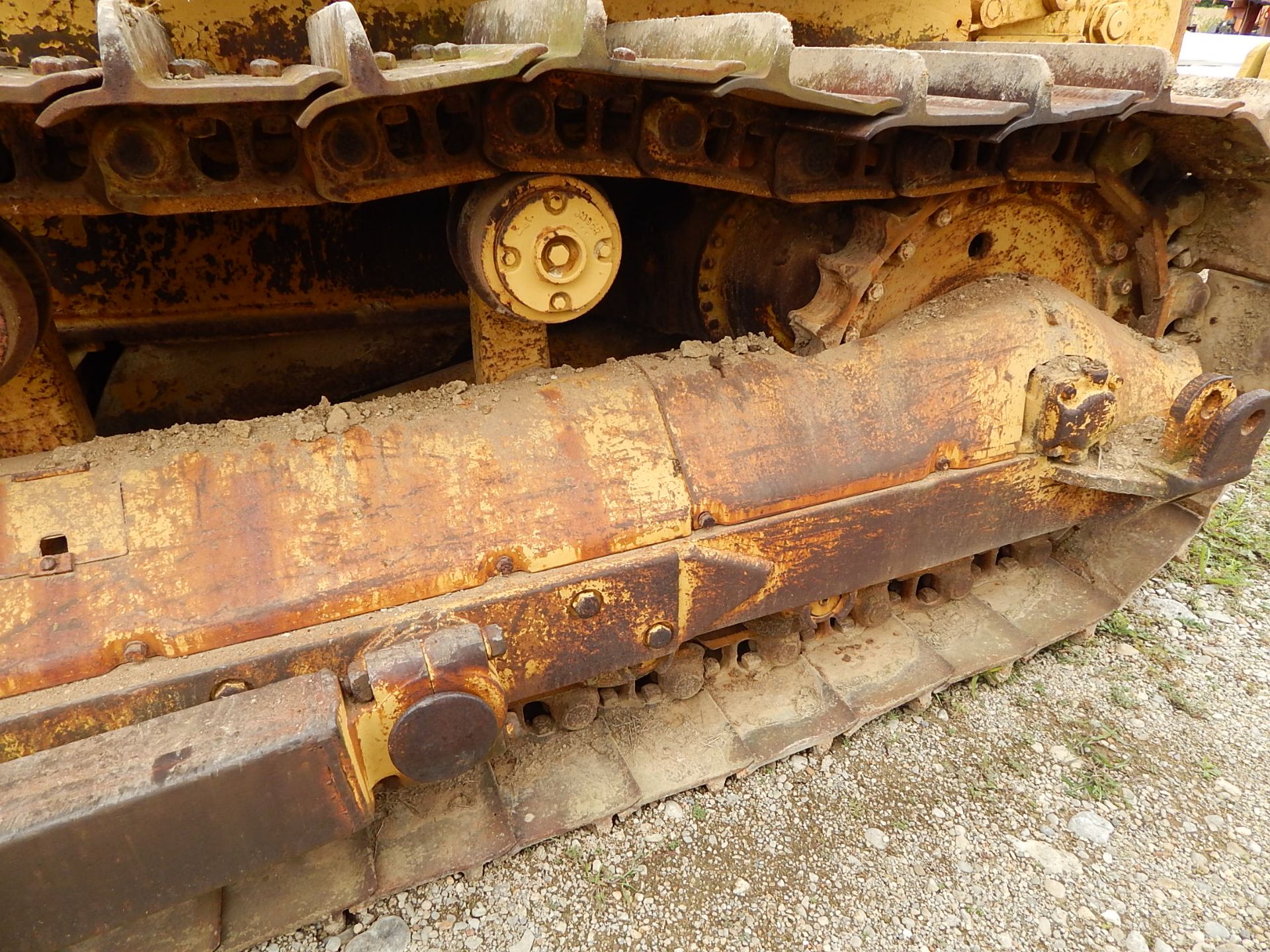 Caterpillar D7C Crawler Dozer, 9 ft 8 in Blade, Hyster D7N Winch, 5 Speed Direct Drive Transmission, - Image 4 of 21