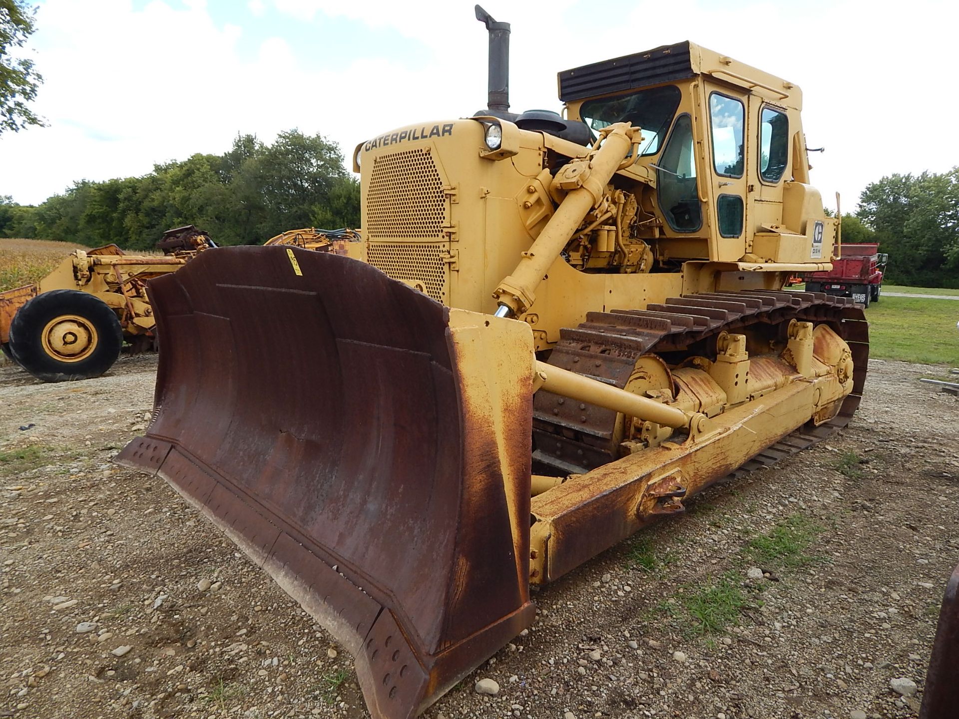 Caterpillar D9H Crawler Dozer, 13 ft 6 in Blade, OROPS, D353 Turbo Engine 420 HP, 3-Speed Powershift