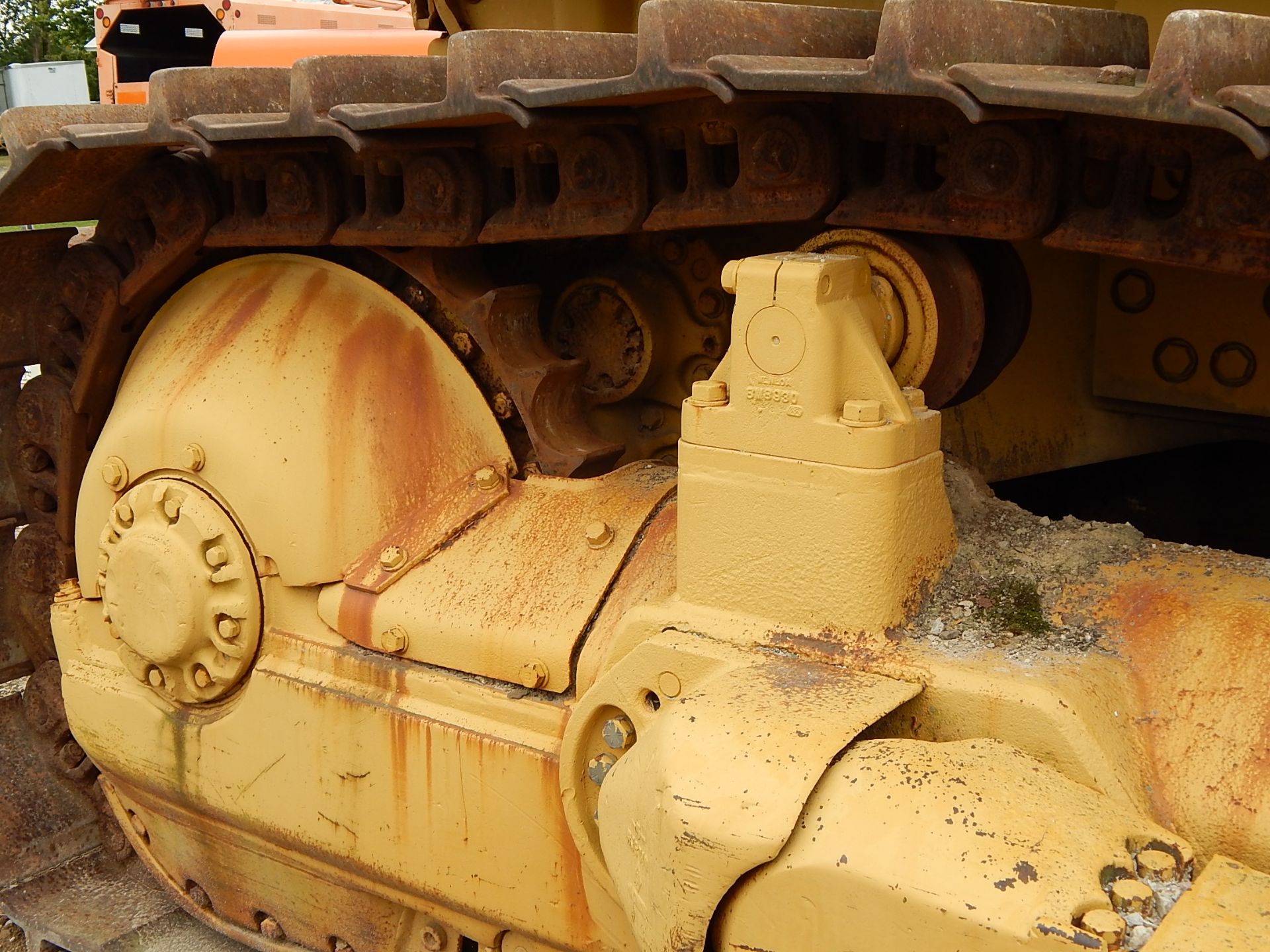 Caterpillar D9H Crawler Dozer, 13 ft 6 in Blade, OROPS, D353 Turbo Engine 420 HP, 3-Speed Powershift - Image 5 of 21