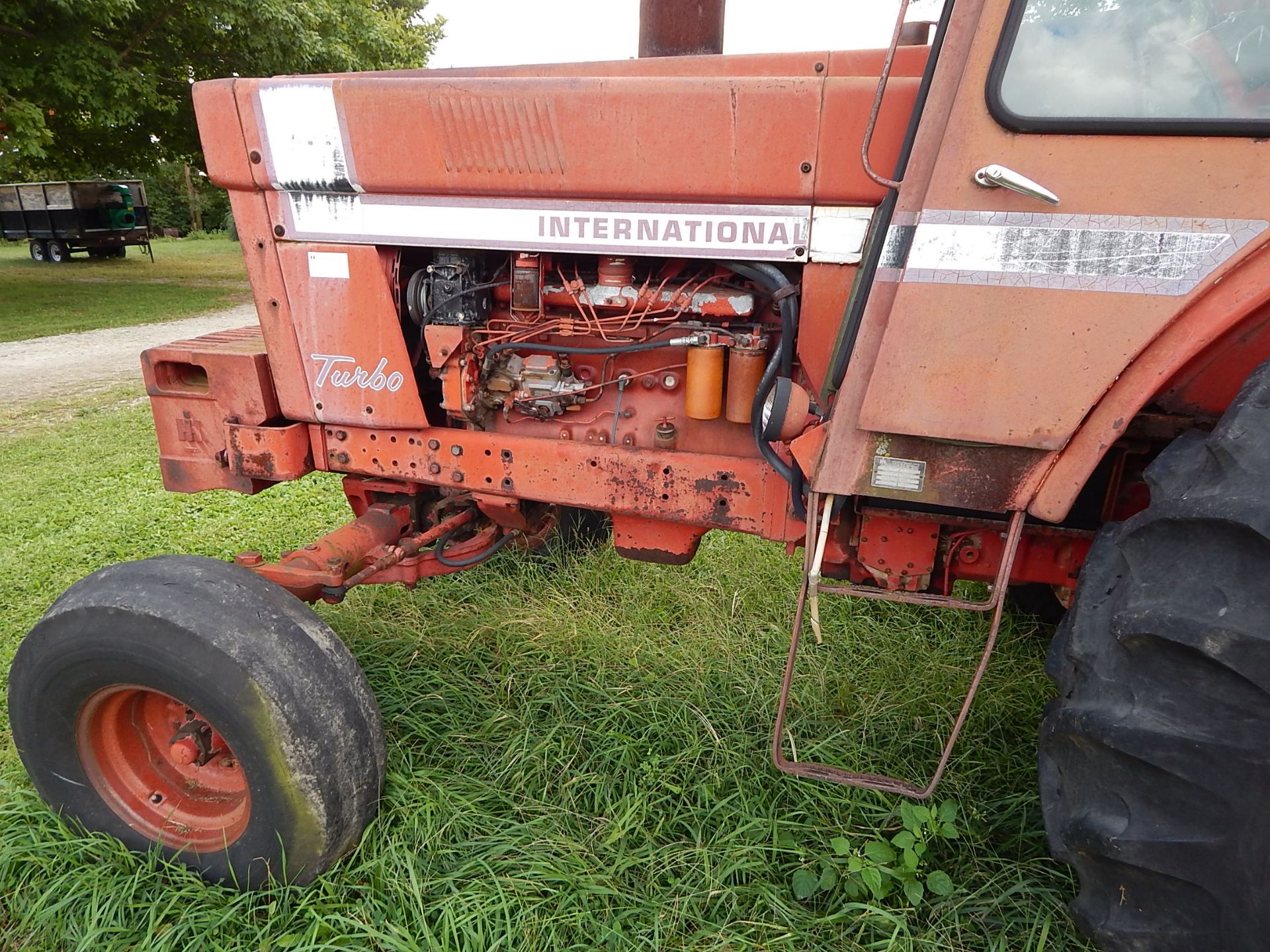 International Model F1466 Turbo, International Harvester DT-436 Engine, Enclosed Cab, s/n - Image 8 of 14