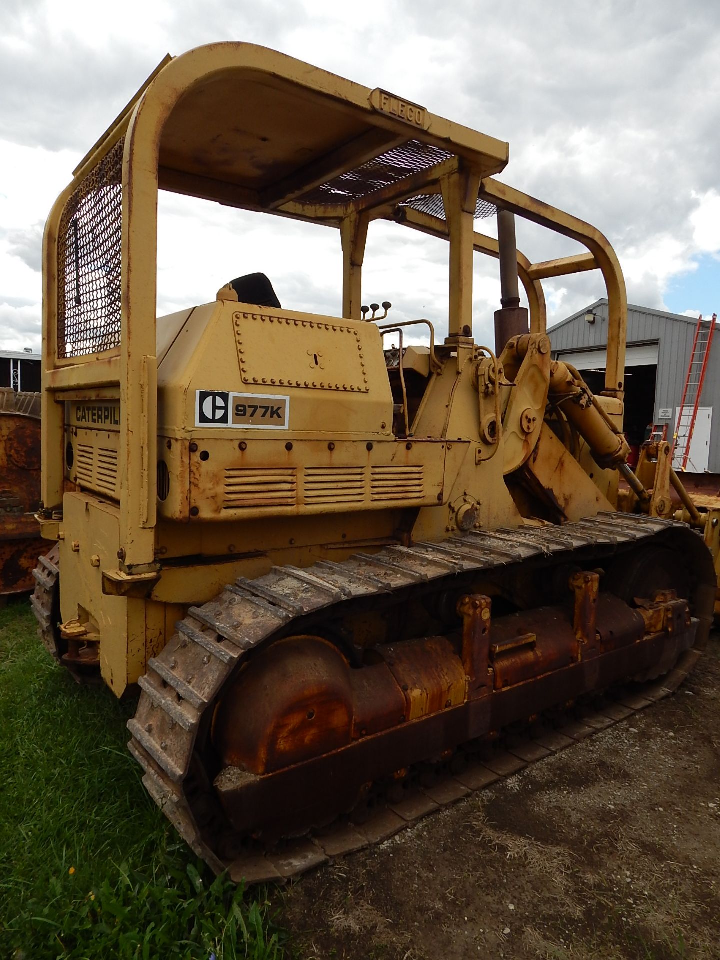 Caterpillar 977K Crawler Loader, 170 HP, 2.5 Yd. 8 ft 4-Way Bucket, OROPS, 10,352 Hours, sn 11K2609 - Image 9 of 20