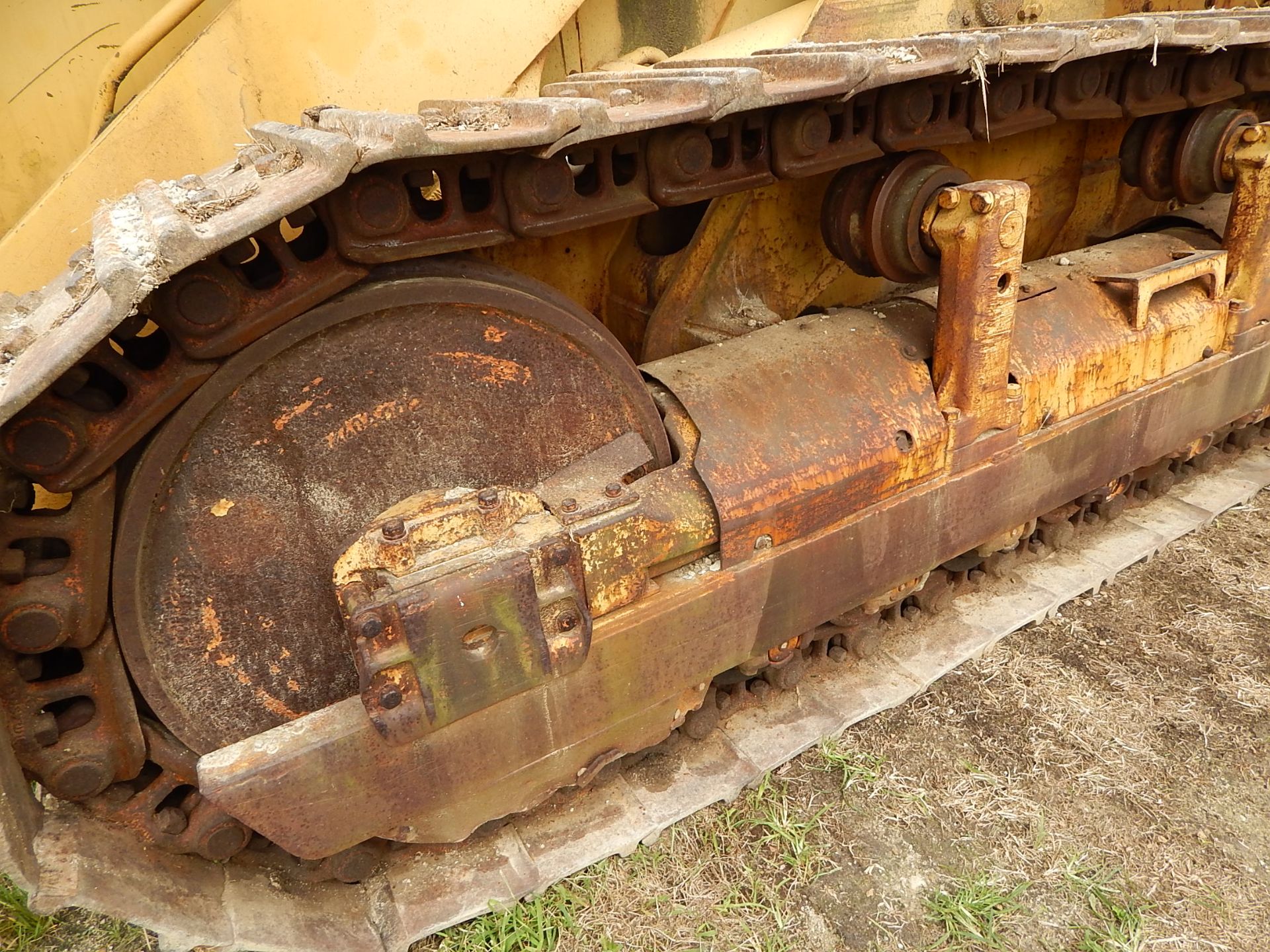 Caterpillar 977K Crawler Loader, 170 HP, 2.5 Yd. 8 ft 4-Way Bucket, OROPS, 10,352 Hours, sn 11K2609 - Image 6 of 20