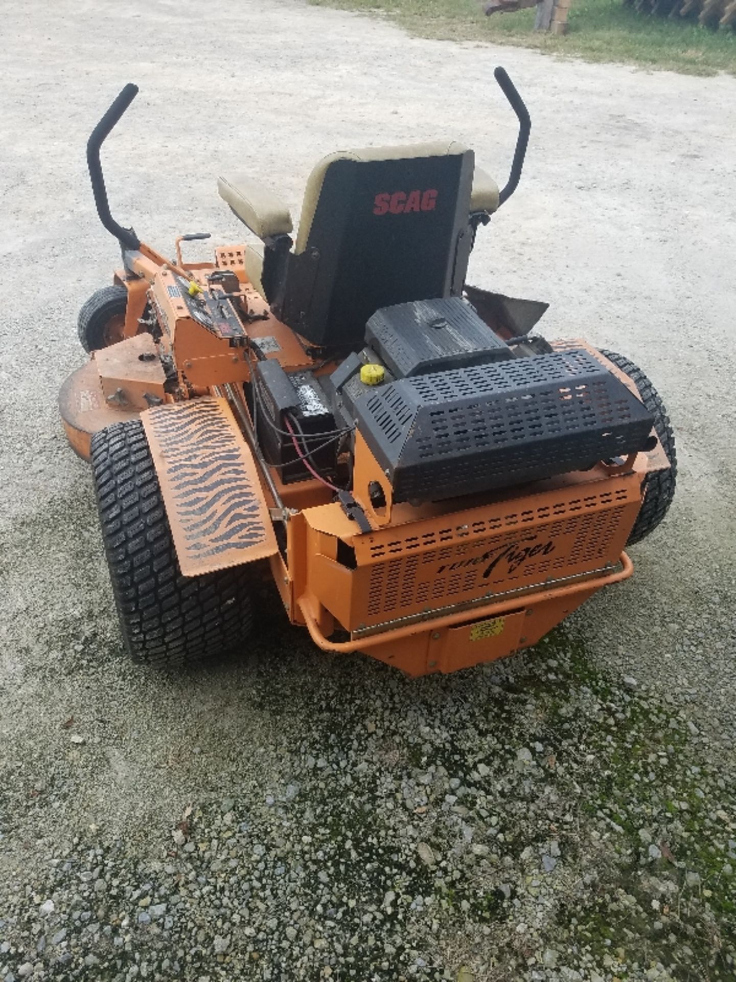 Scag Truf Tiger 61 in Zero Turn Mower, Kohler Command Pro 25 HP Engine, (Needs Hydraulic Pump) - Image 2 of 5