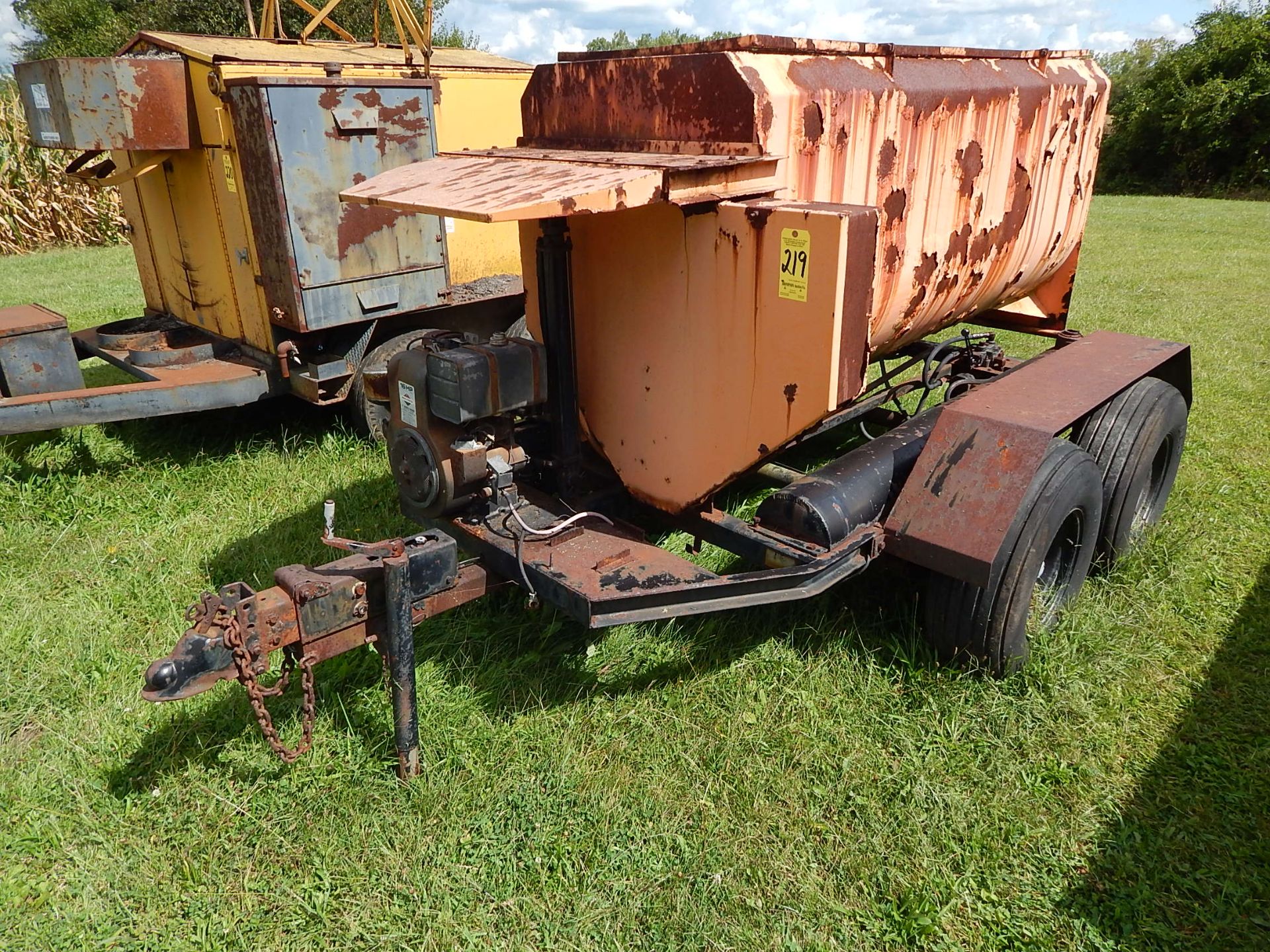 Ucrete Concrete Mixer 16 HP, 2 Yard Capacity, Tandem Axle