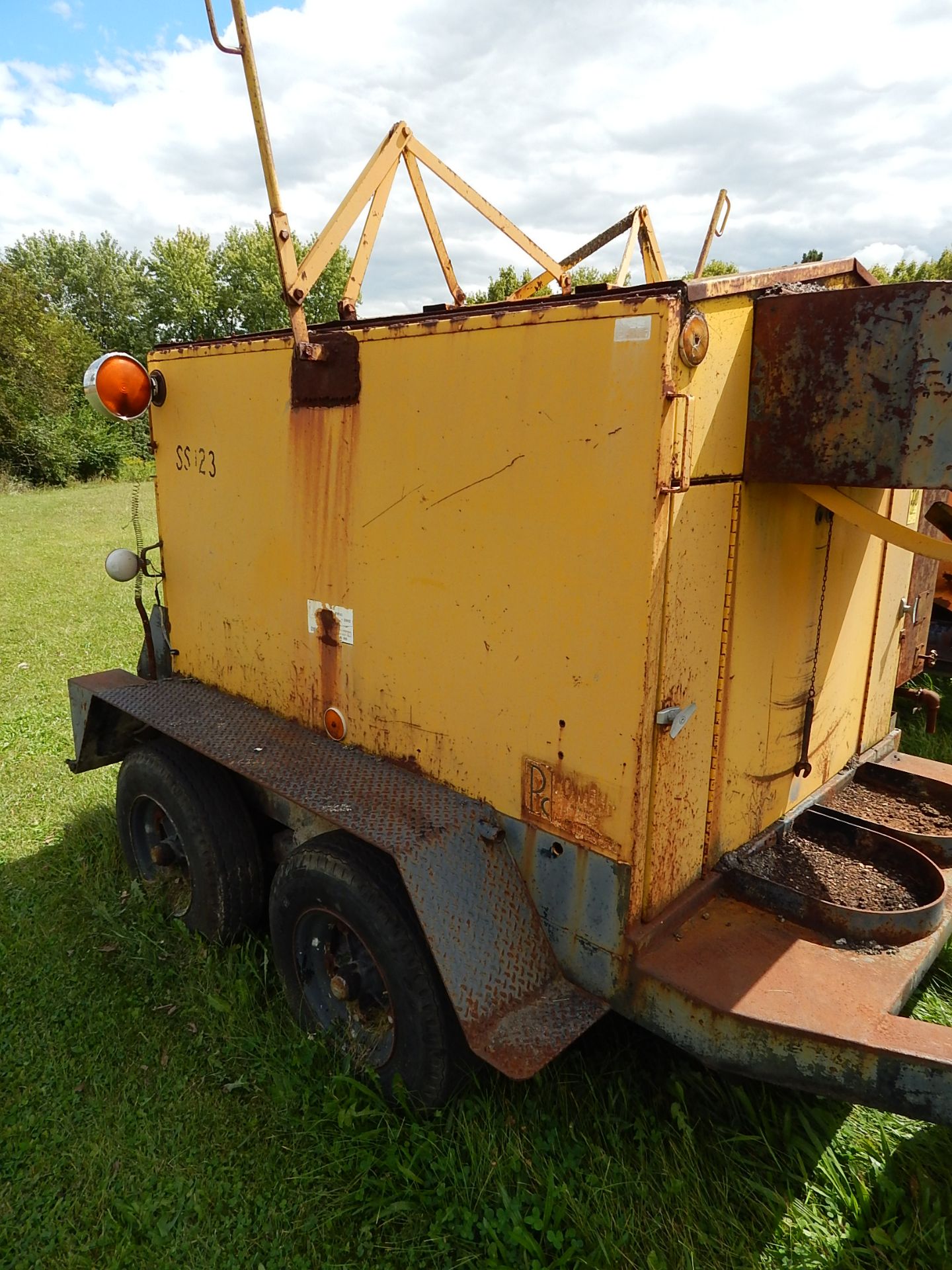 Power Ray Propane Powered Asphalt Hot Box, 2 Yard Capacity, Tandem Axle - Image 3 of 7