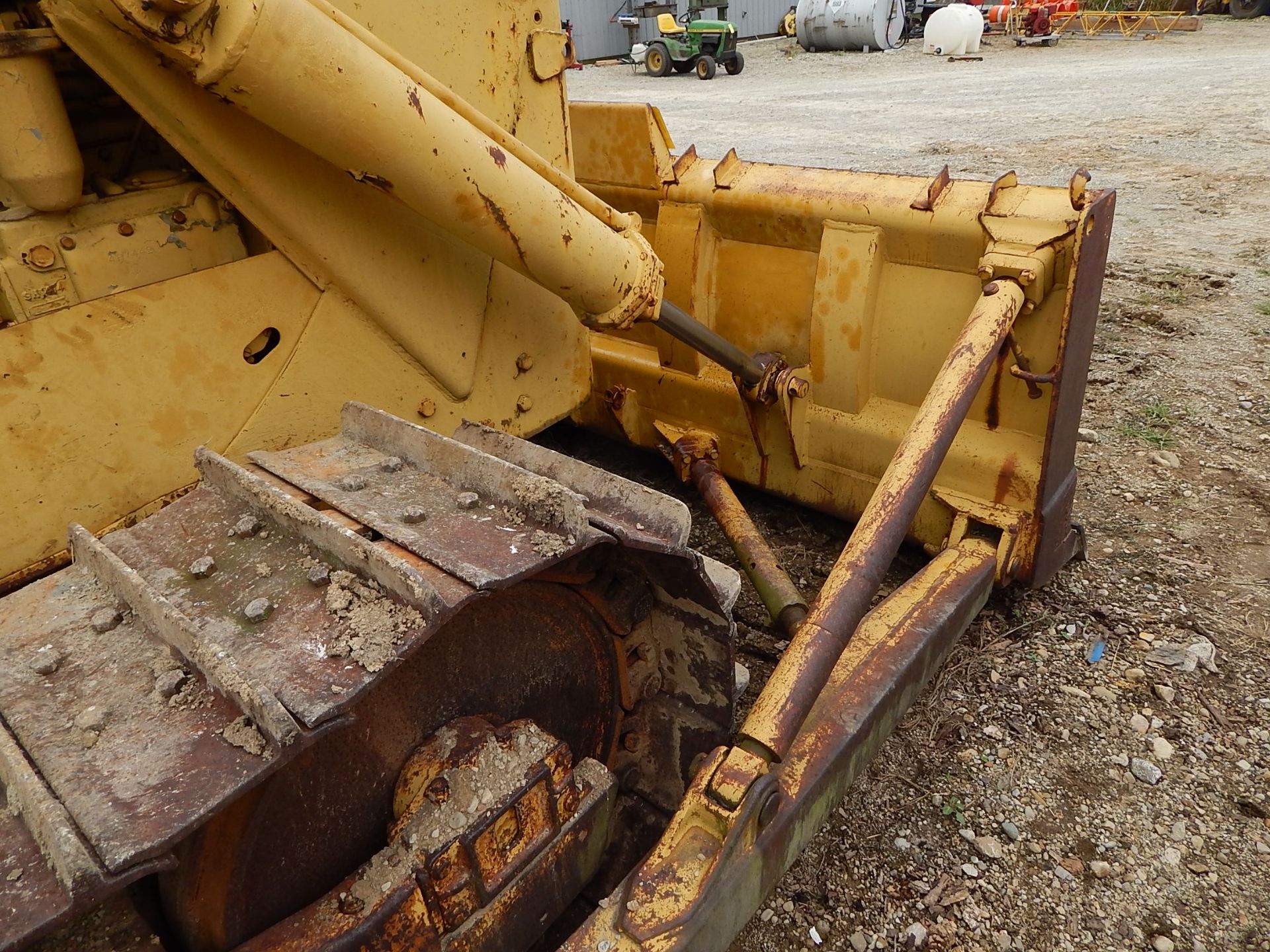 Caterpillar D7C Crawler Dozer, 9 ft 8 in Blade, Hyster D7N Winch, 5 Speed Direct Drive Transmission, - Image 13 of 21