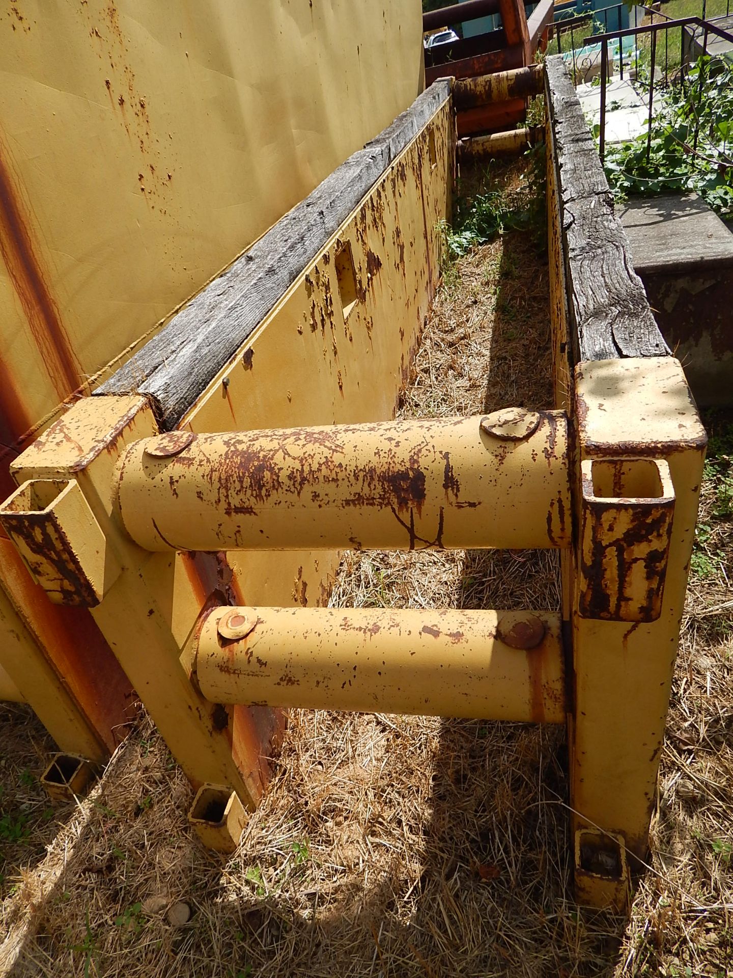 Shieldco Trenchbox Model 820R6, s/n 94-7070SC, 4 ft High x 20 ft Long x 6 in Thick w/48" Spreader