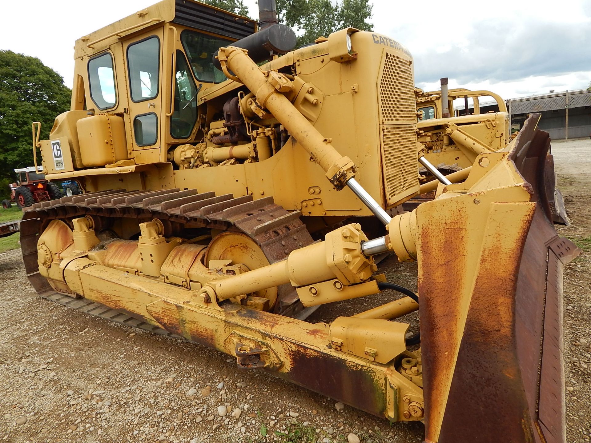 Caterpillar D9H Crawler Dozer, 13 ft 6 in Blade, OROPS, D353 Turbo Engine 420 HP, 3-Speed Powershift - Image 3 of 21