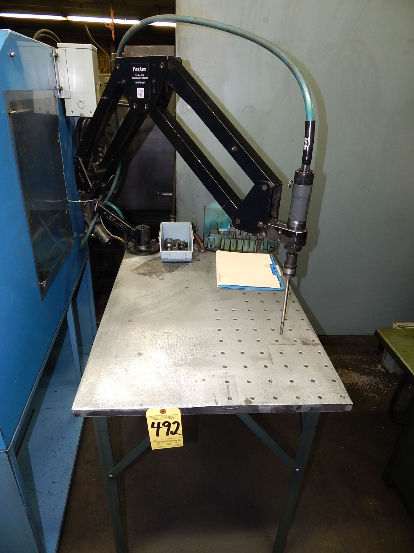 Flex Arm Pneumatic Tapper with Tap Collets