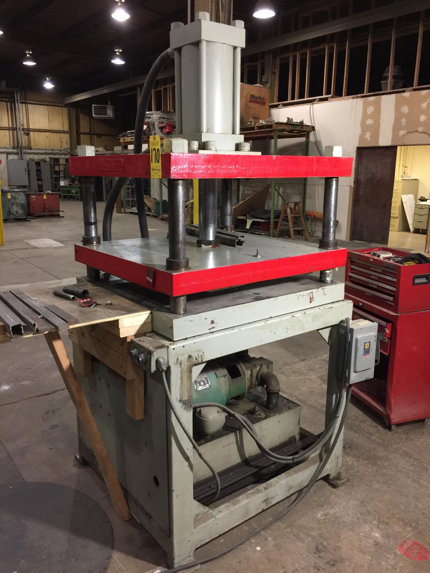 4 Post Hydraulic Press