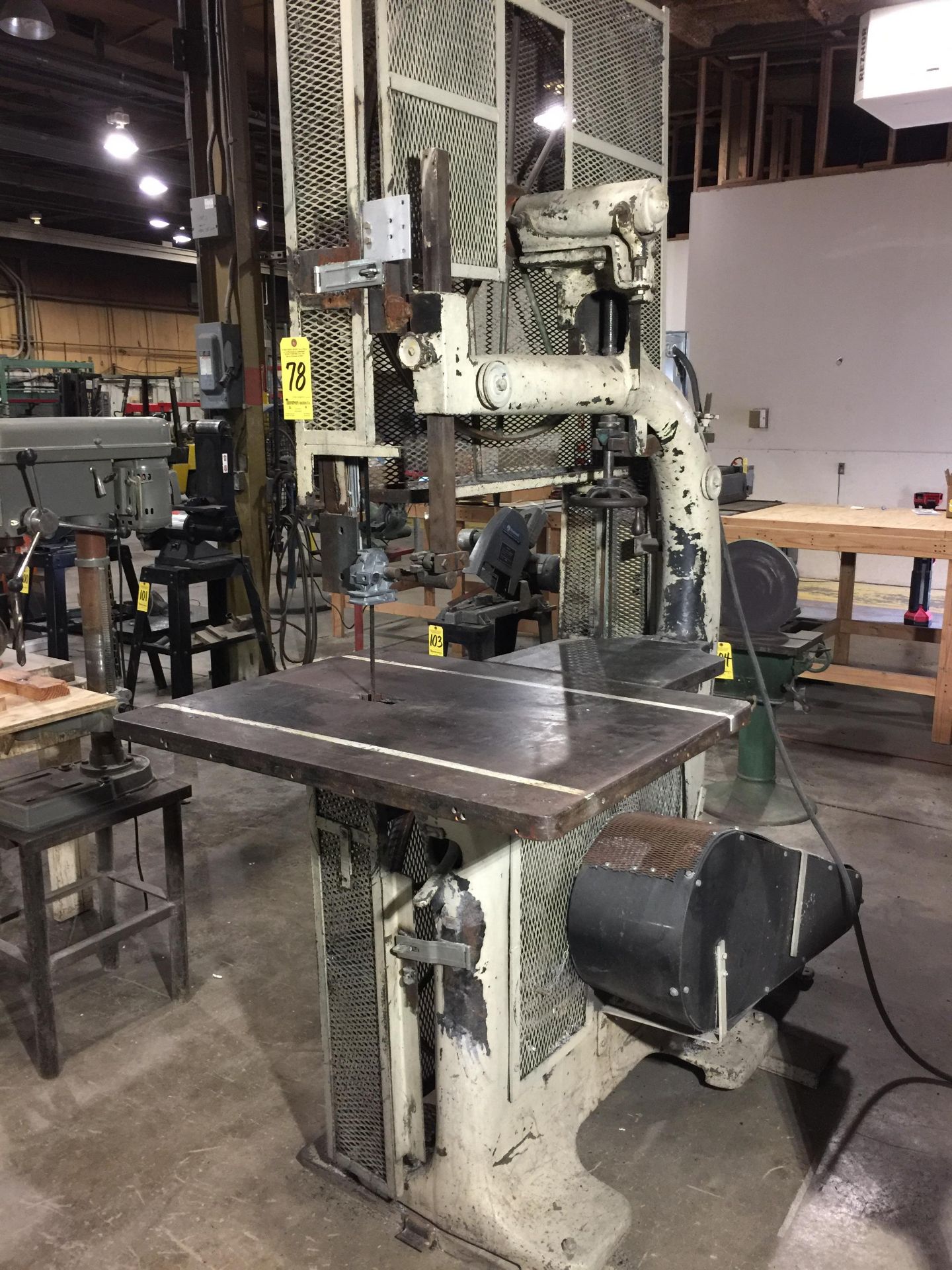 36" Vertical Bandsaw