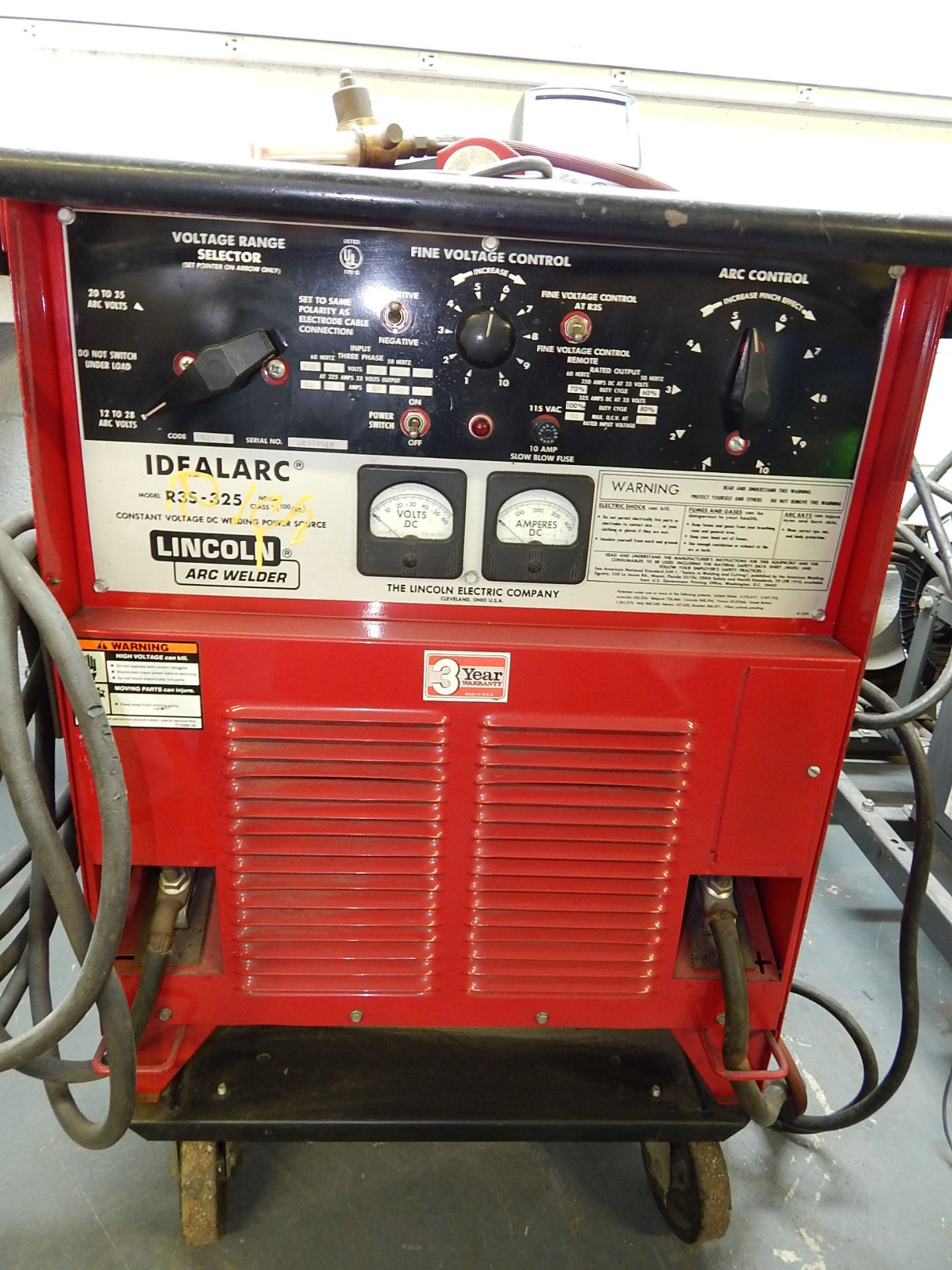 Lincoln Idealarc R3S-325 Mig Welder, s/n AC679812, with Lincoln LN-7 Wire Feeder and Mig Gun - Image 2 of 5