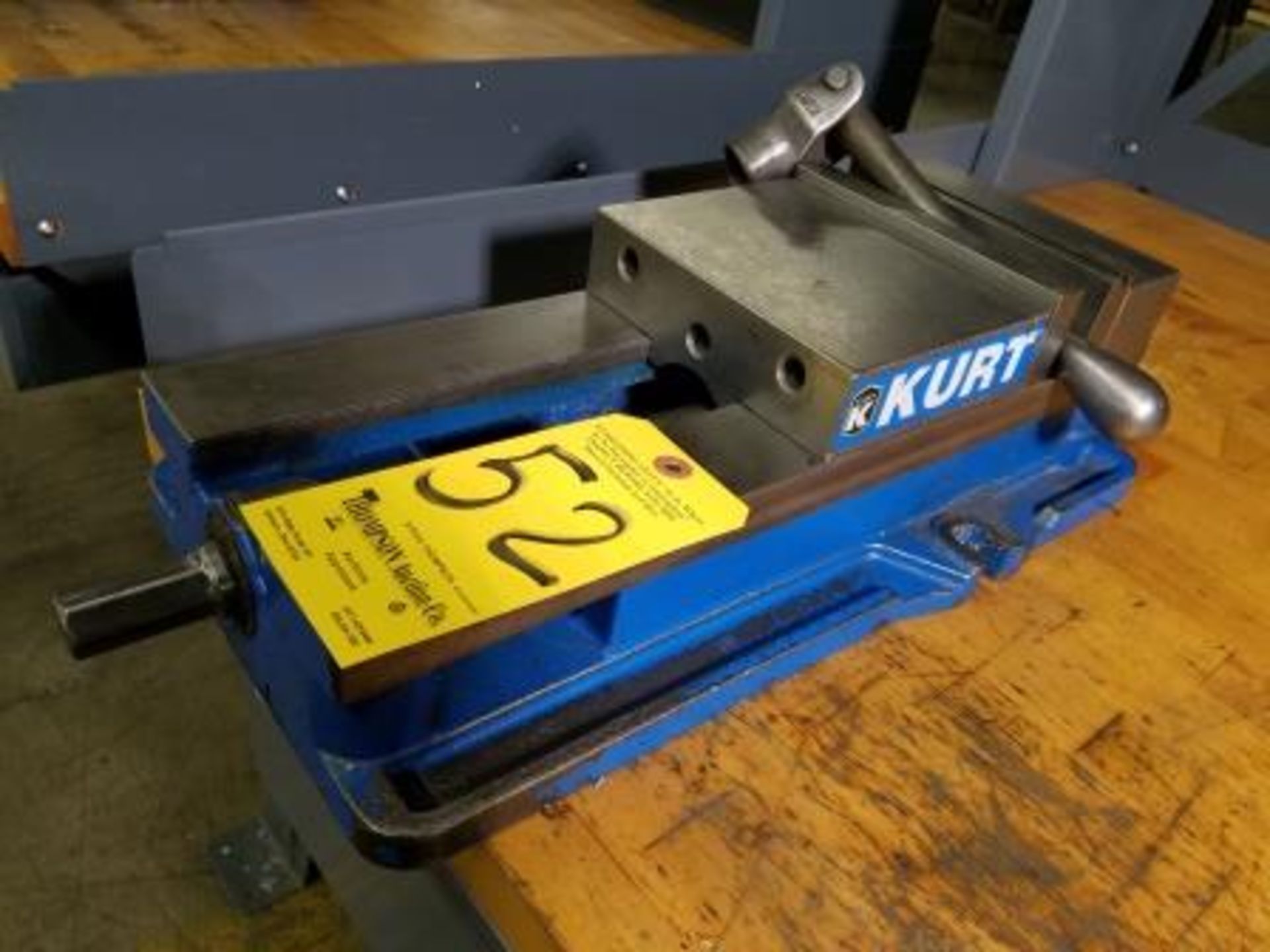 Kurt D688 Vise