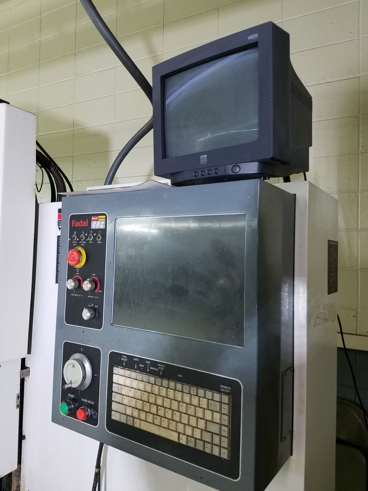 Fadal Model TRM CNC Tool Room Mill, s/n 012004026013, New 2004, Fadal Multi-Processor CNC Control, - Image 2 of 3