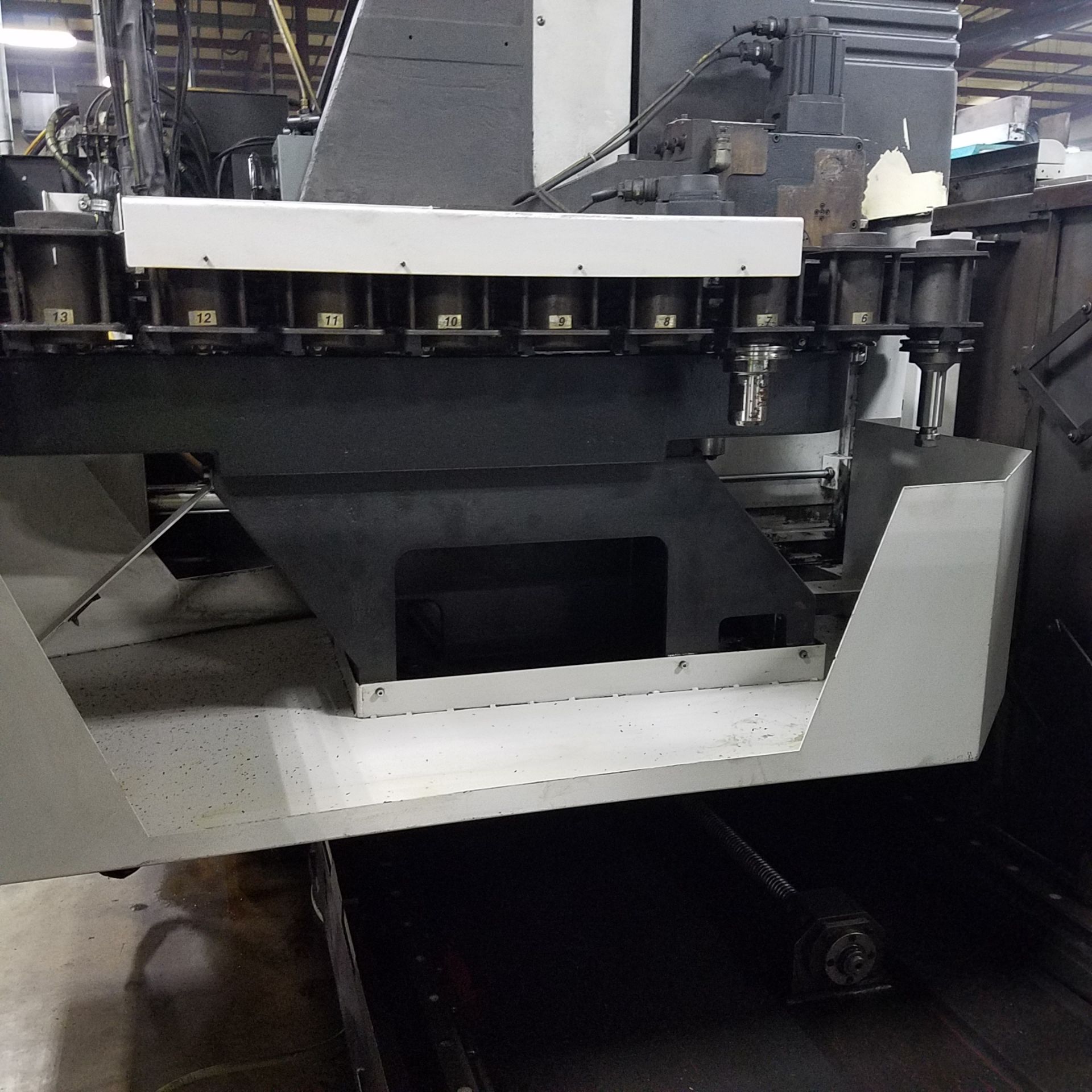 Mazak Model VTC200/50, CNC Vertical Machining Center, s/n: 171323, Year 10-2004, Control: Mazatrol - Image 4 of 8