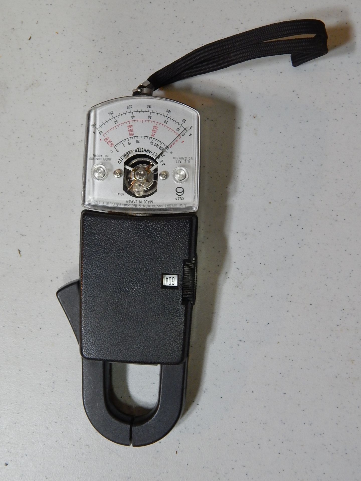 Extech Digital Tachometer, Fluke AC Current Clamp, and Sperry Multimeter - Bild 5 aus 6