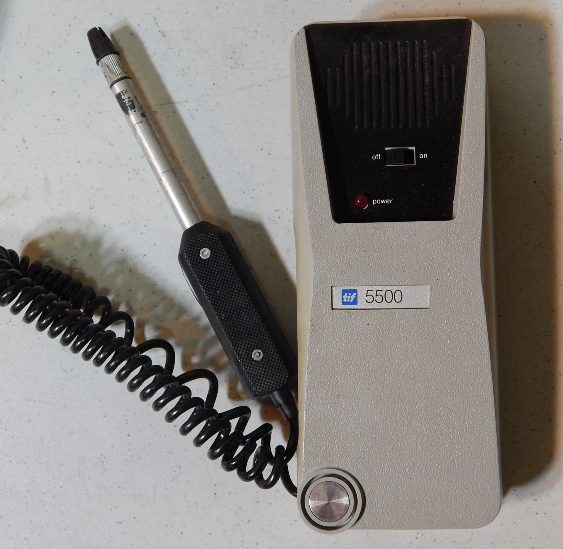 TIF 5500 Automatic Halogen Leak Detector and Universal Multimeter - Image 4 of 4