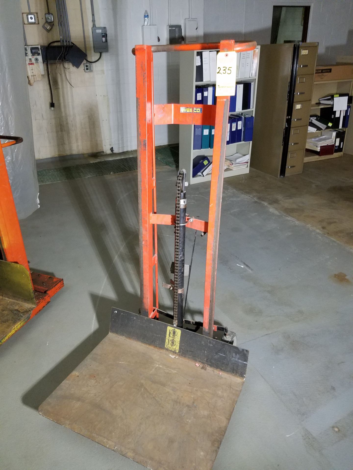 Wesco Platform Lift, 750 Lb. Capacity