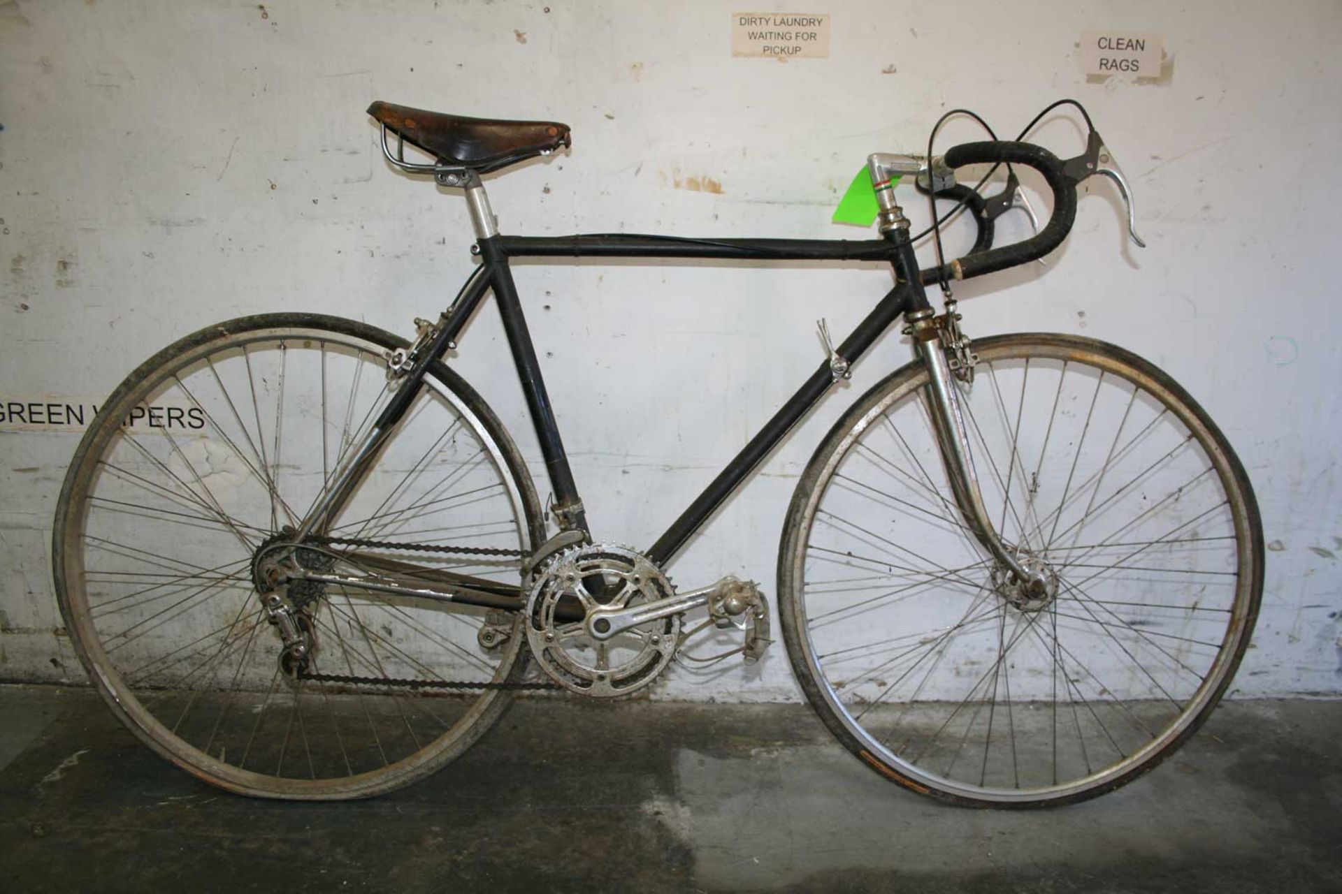 Vintage Raleigh Road Bicycle w/ Campagnola components