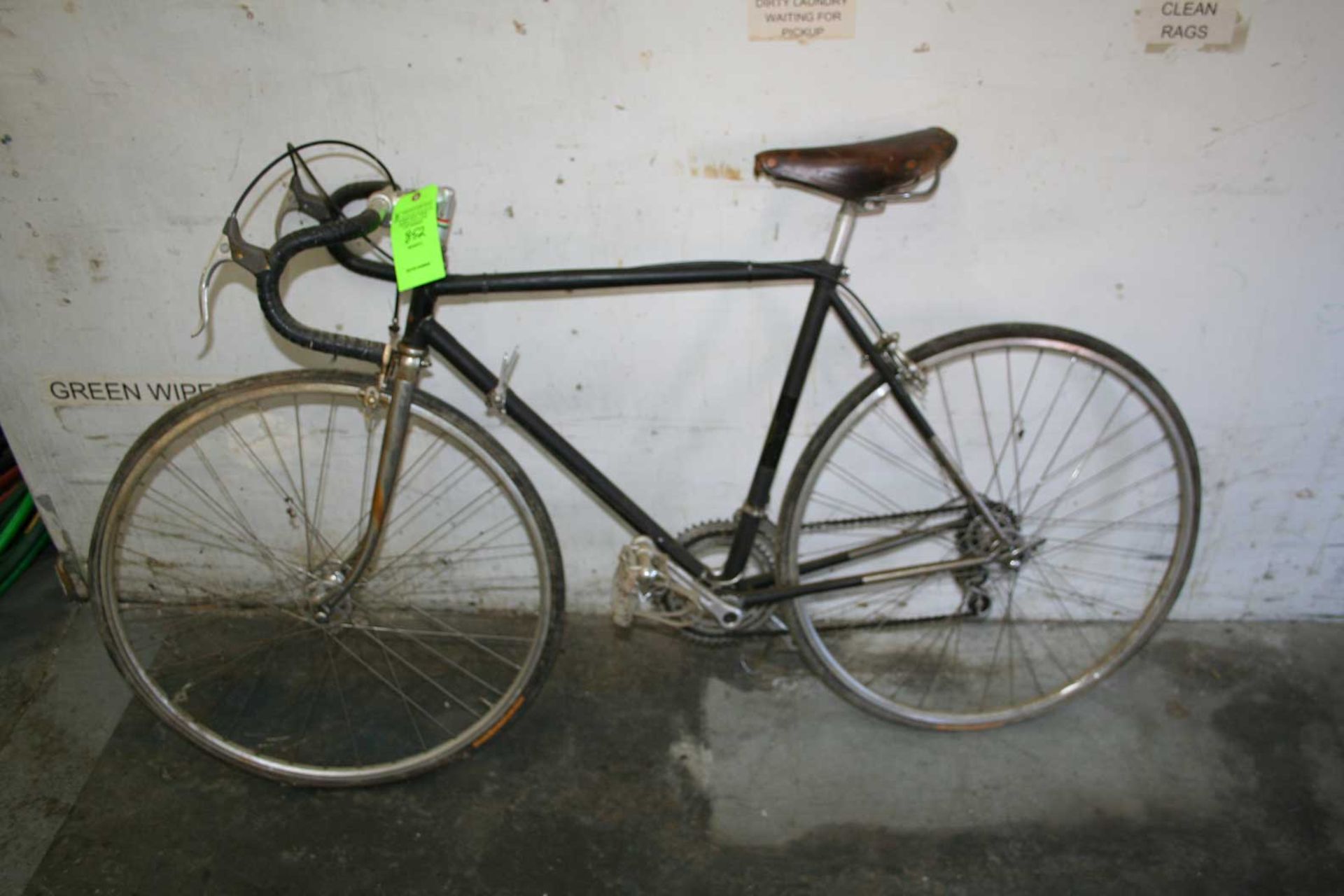 Vintage Raleigh Road Bicycle w/ Campagnola components - Image 2 of 3